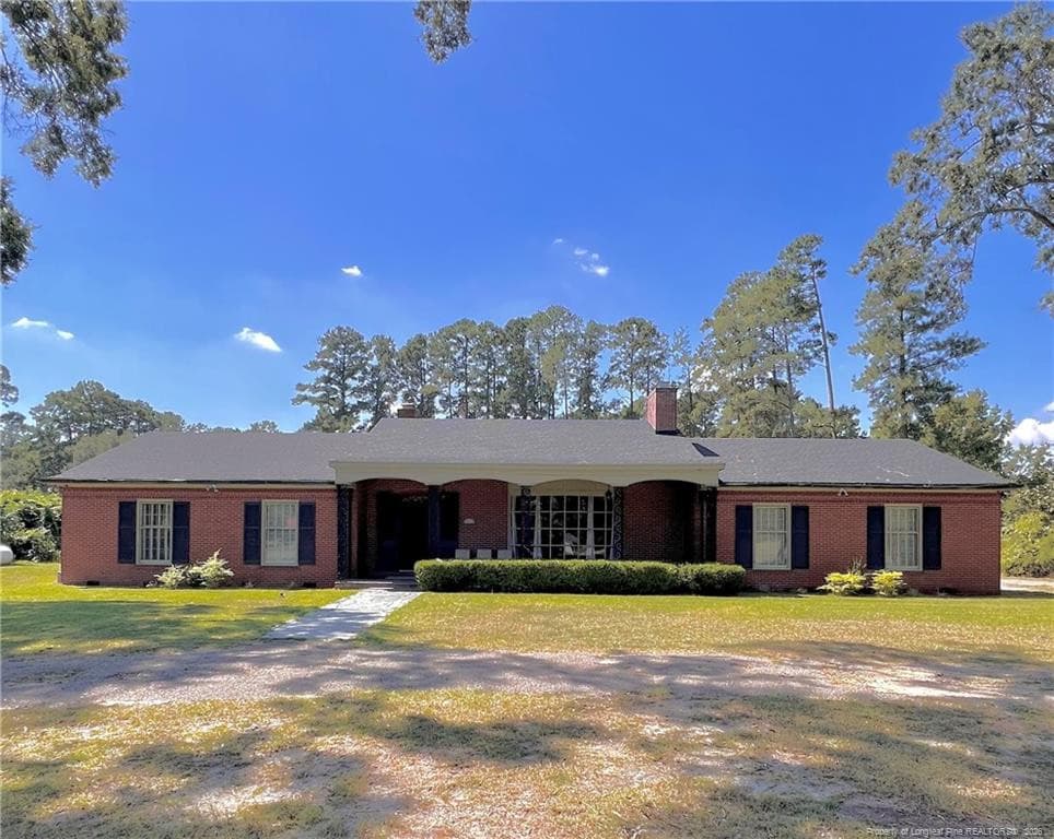 Photo 2 - 1502 Lakeview Road, Fairmont, NC 28340