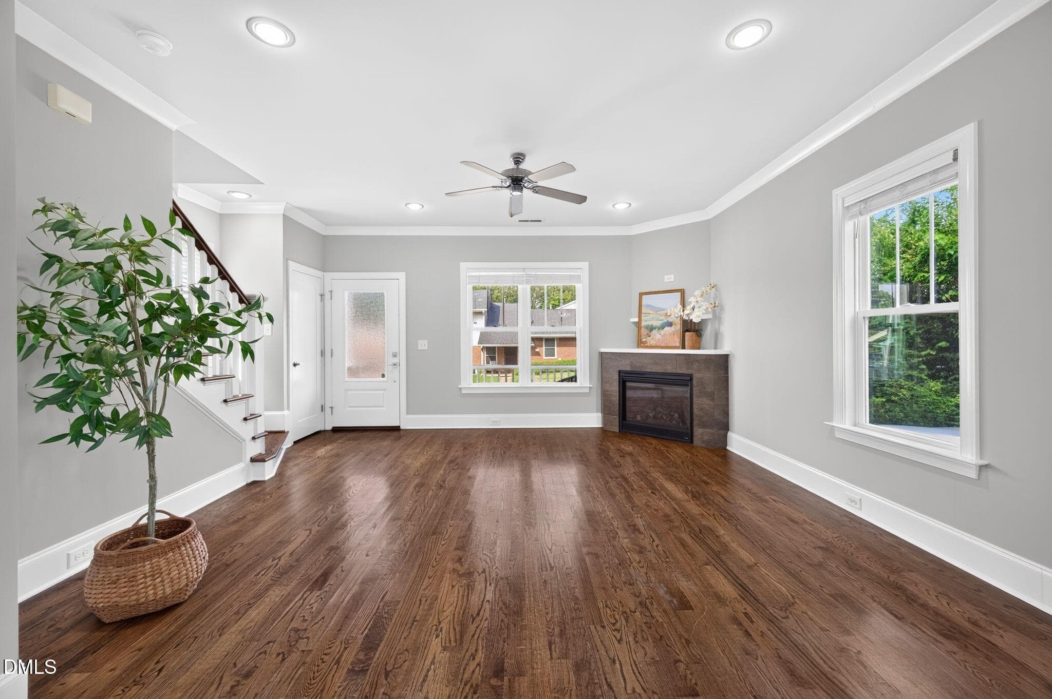 35_DSC_2178 - 207 Camden Street, Raleigh, NC 27601