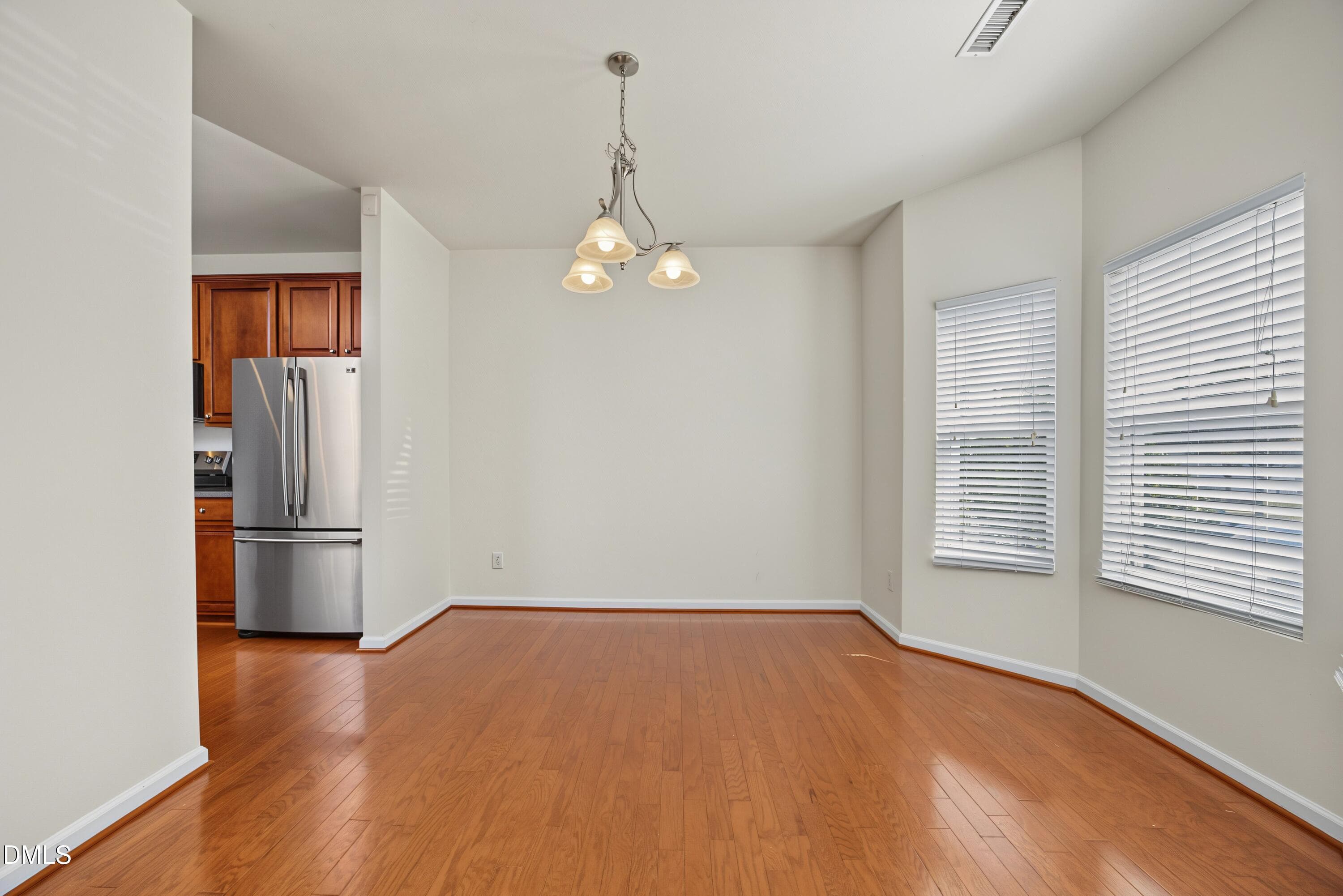 1725 TW Alexander 06Dining - 1725 Tw Alexander Drive 404, Durham, NC 27703