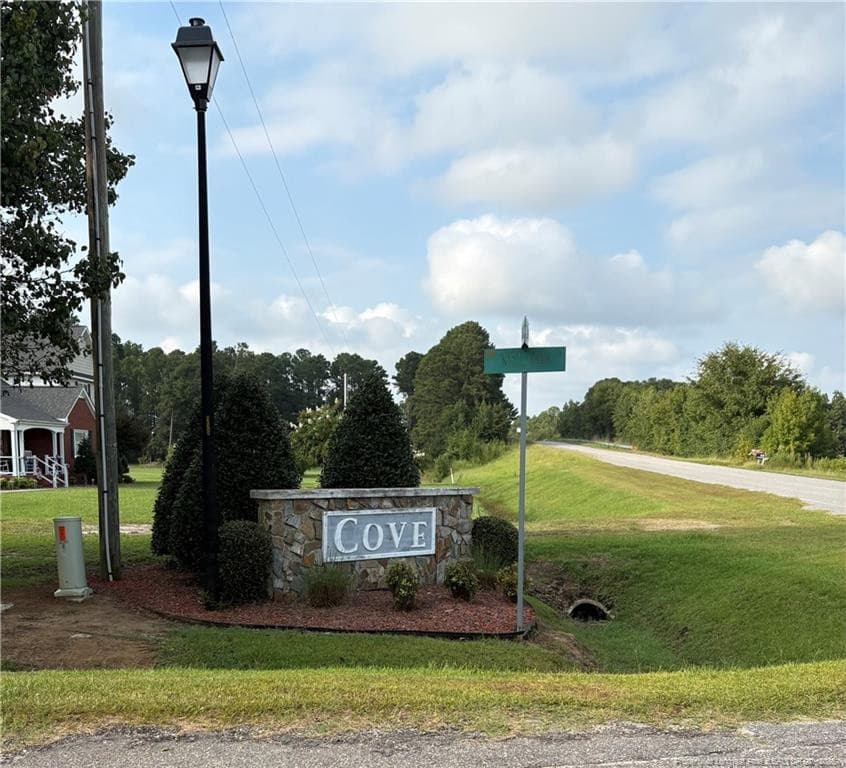 Photo 4 - 123 Velton Street, Lumberton, NC 28358, Lumberton