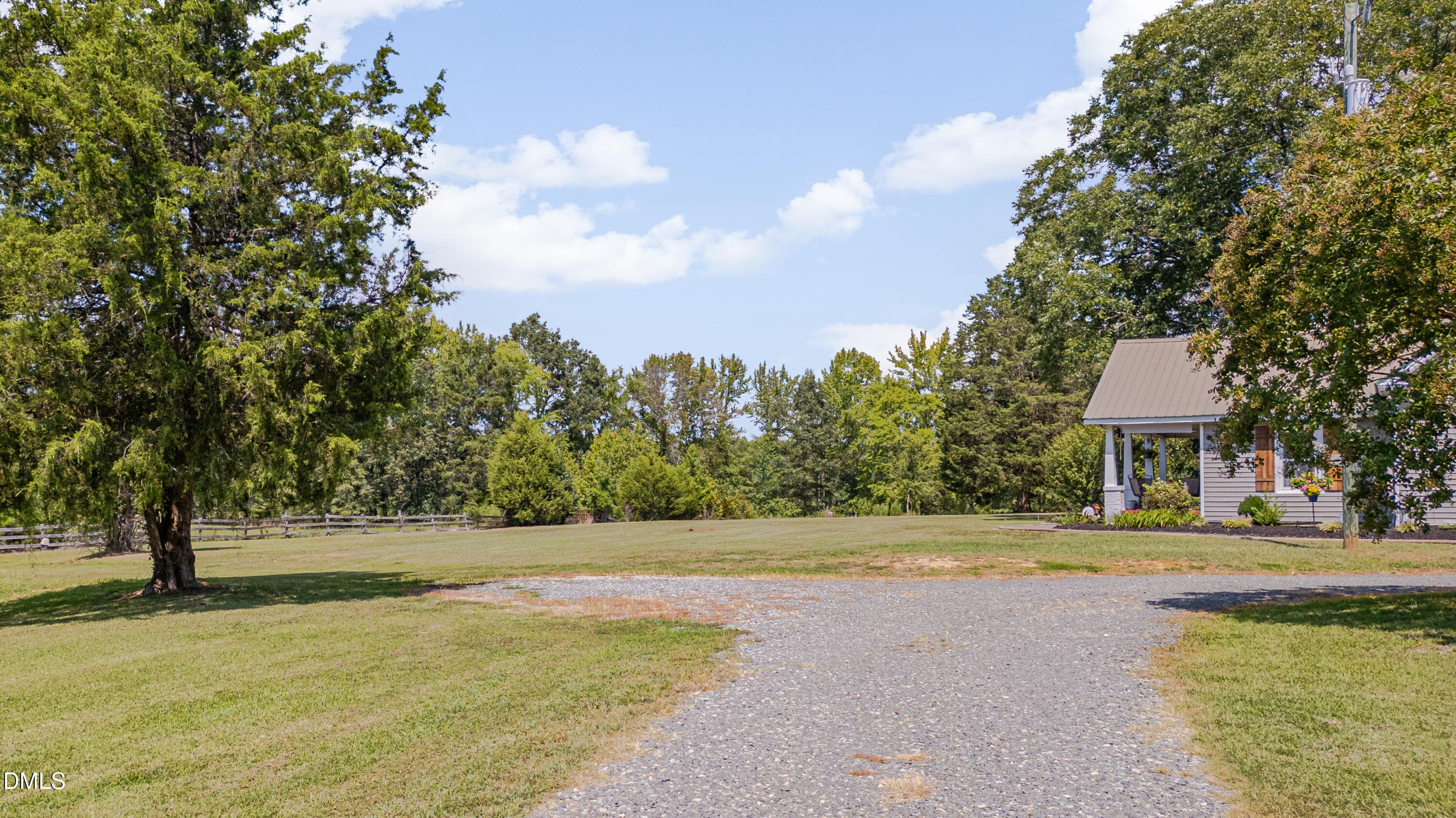 64) 77130-6aad458e23852 - 585 Charlie Huff Road, Oxford, NC 27565