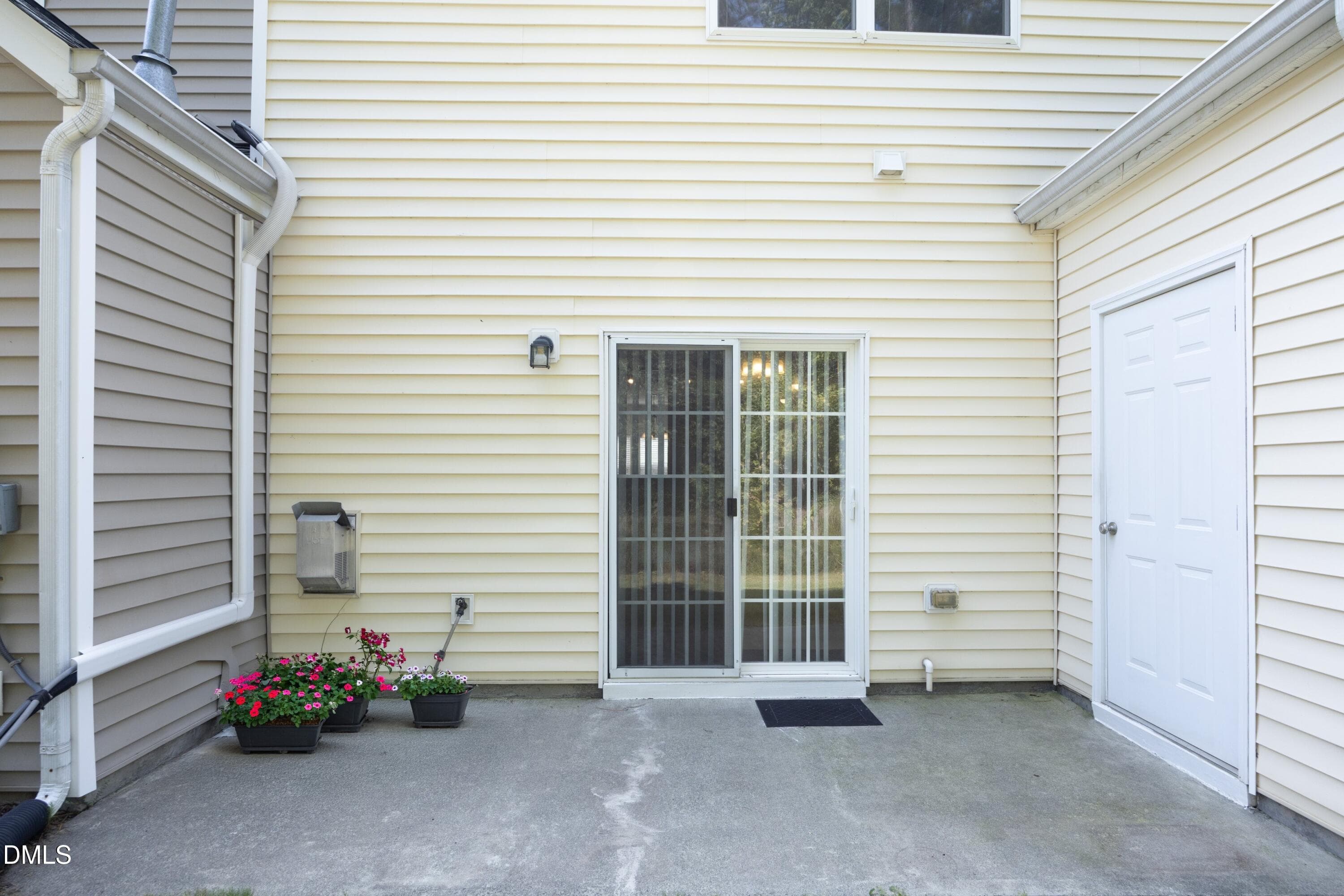 1725 TW Alexander 28 Patio - 1725 Tw Alexander Drive 404, Durham, NC 27703