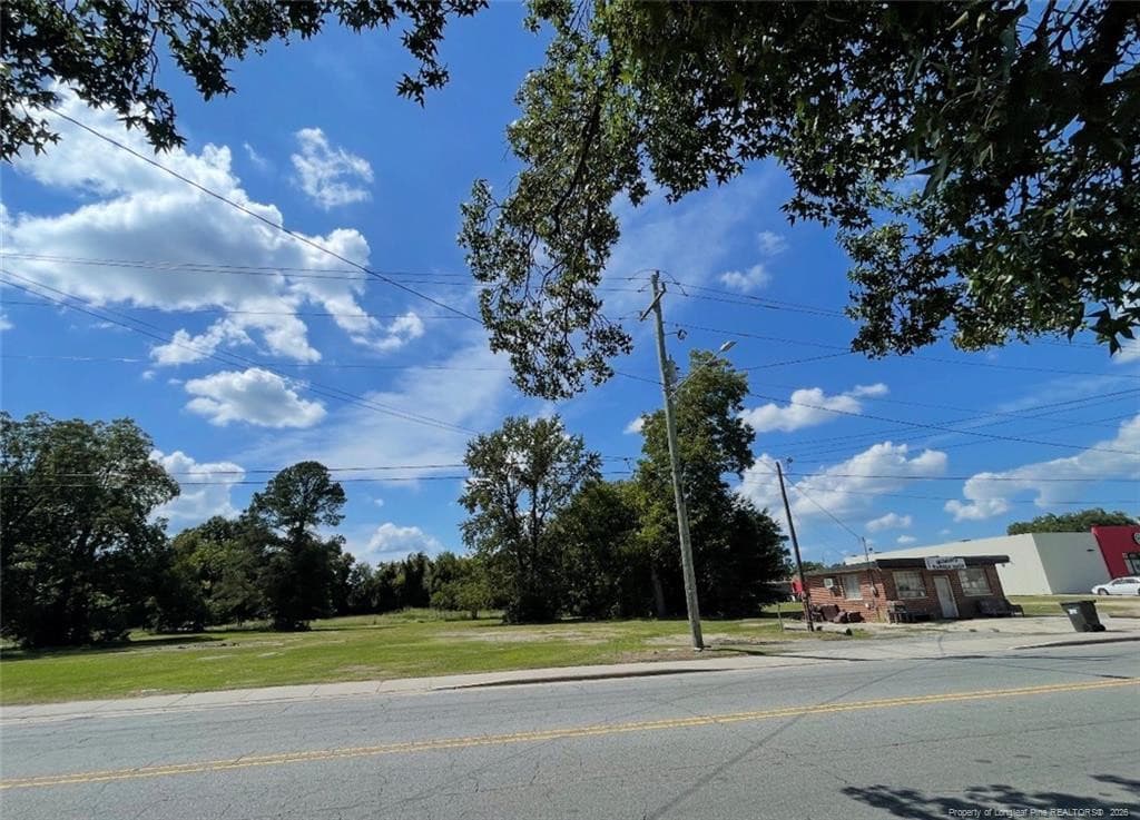 Photo 5 - 212 S Pine Street, Warsaw, NC 28398