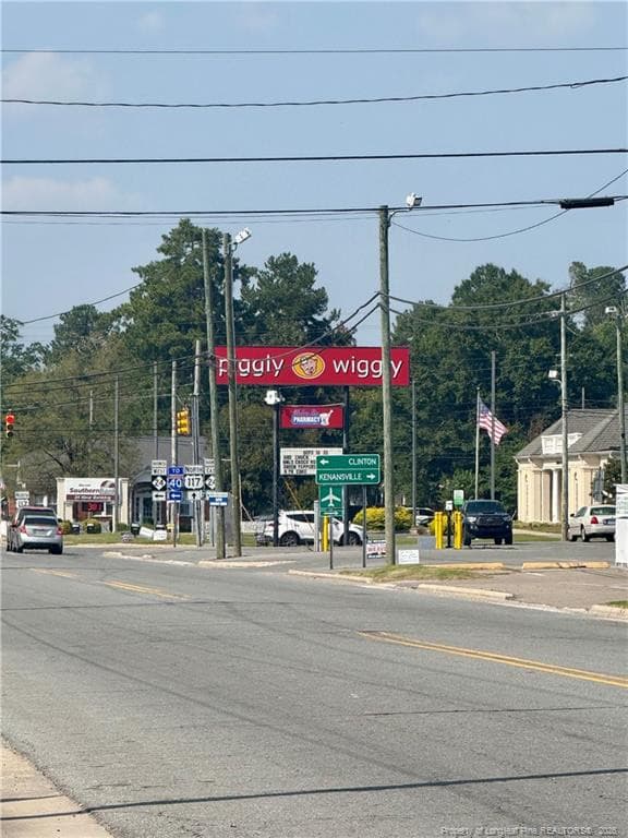 Photo 6 - 212 S Pine Street, Warsaw, NC 28398