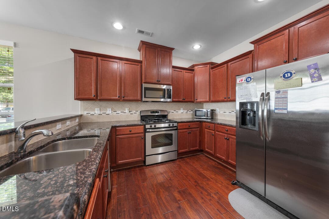 DSC06196 - 1302 Nicklaus Drive, Durham, NC 27705