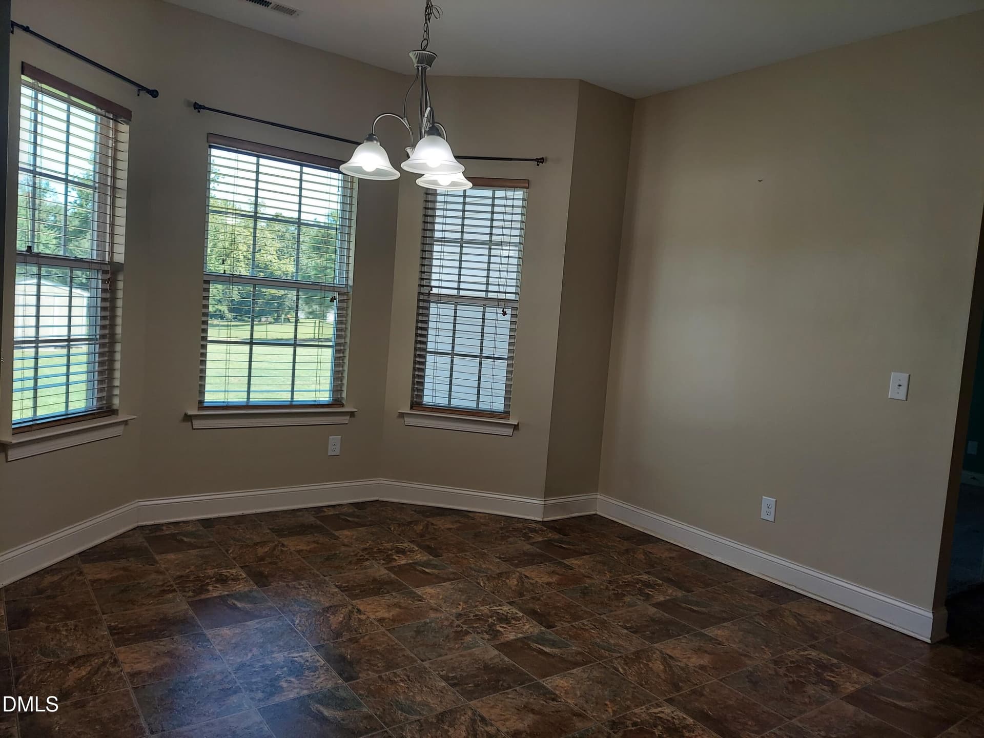 20260825_111806 - 5 Seahorse Court, Benson, NC 27504