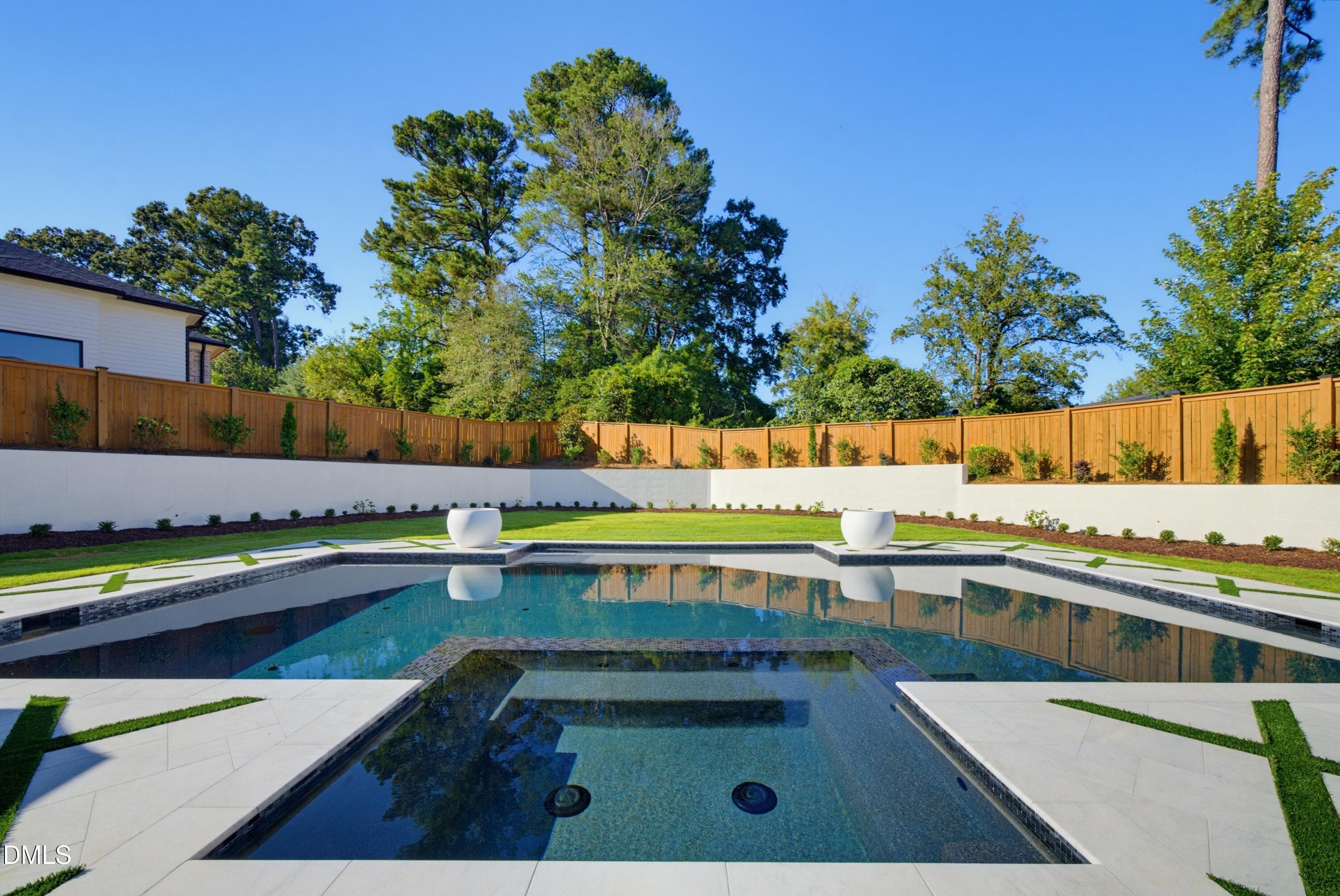 Pool/Spa - 305 Dartmouth Road, Raleigh, NC 27609
