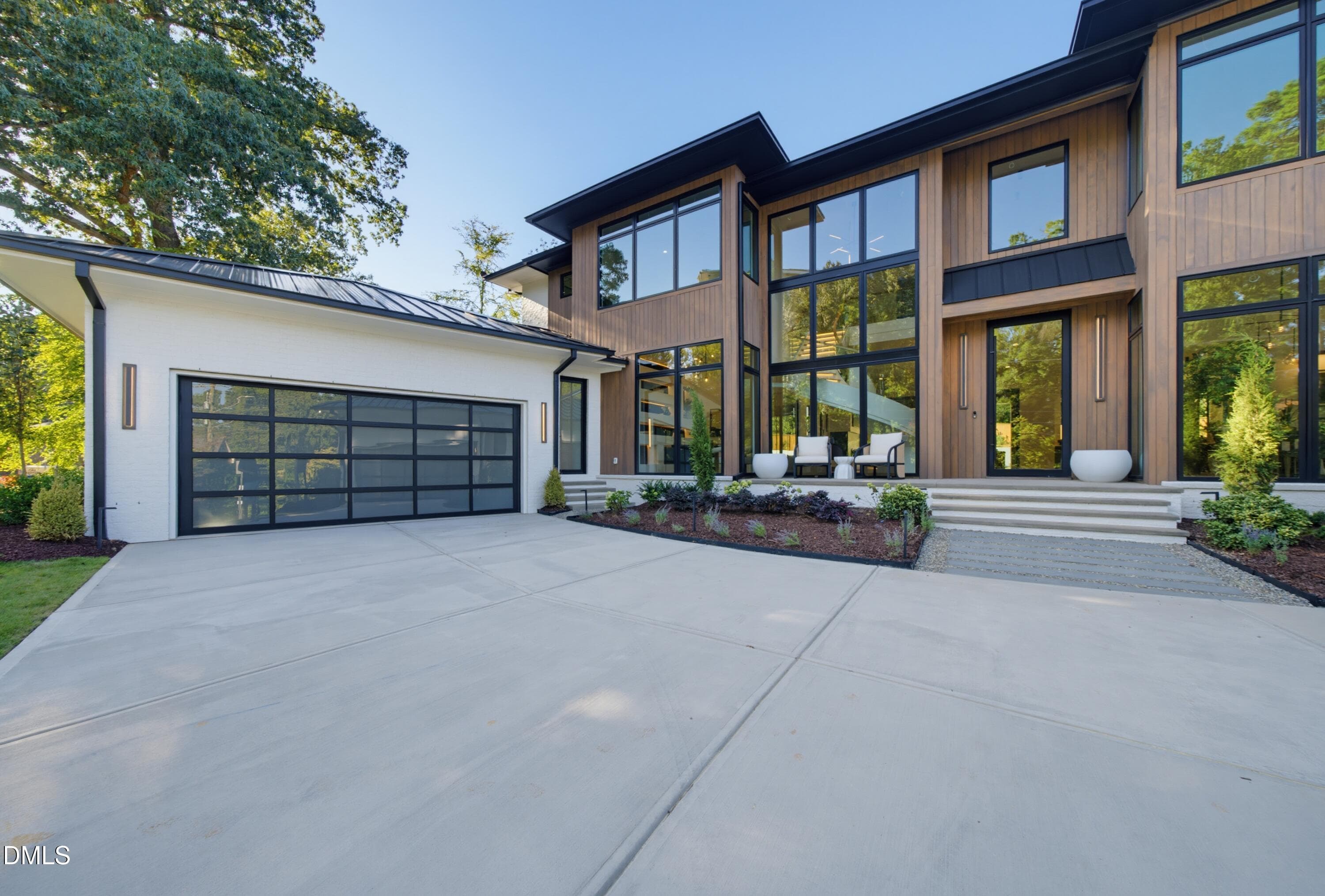 Motor Court - 305 Dartmouth Road, Raleigh, NC 27609