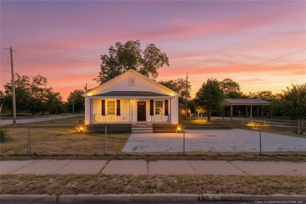 2200 Southern Avenue, Fayetteville, NC 28306