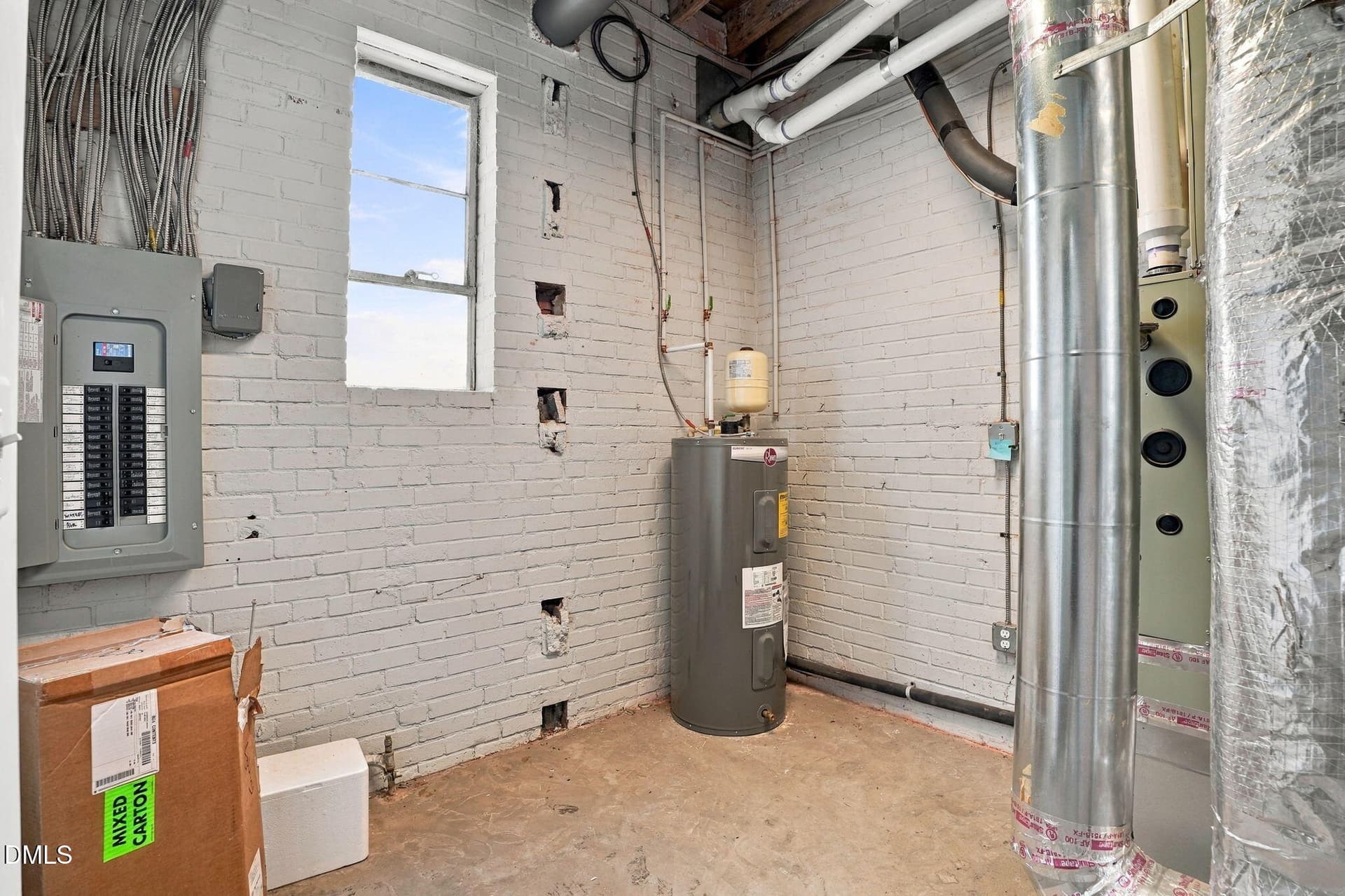 Utility Room - 211 Nash Street E, Wilson, NC 27893