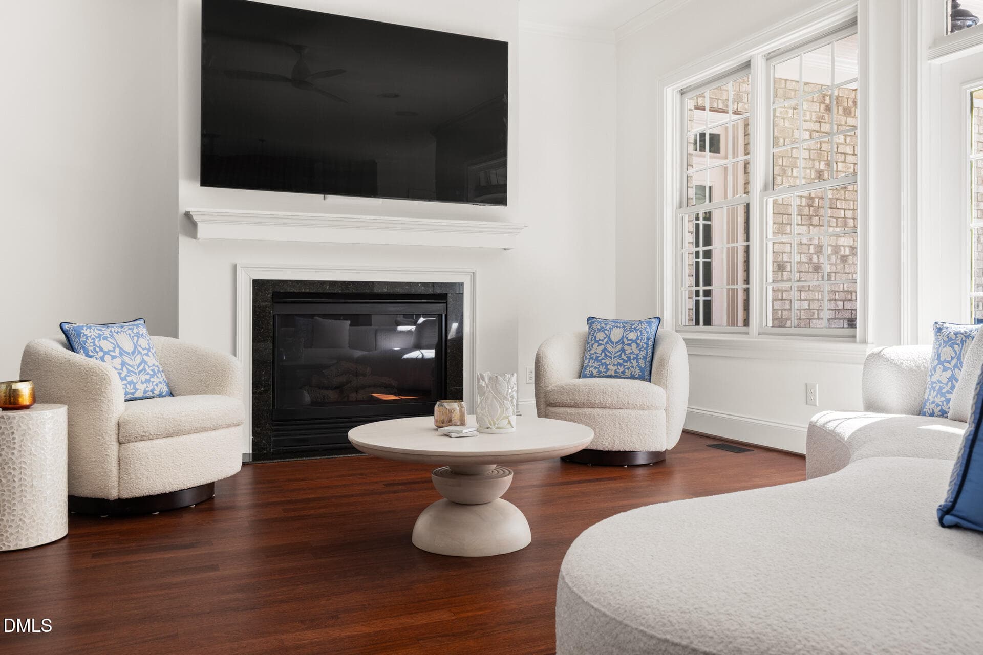 Bright and Airy - 16106 Morehead, Chapel Hill, NC 27517, Chapel Hill