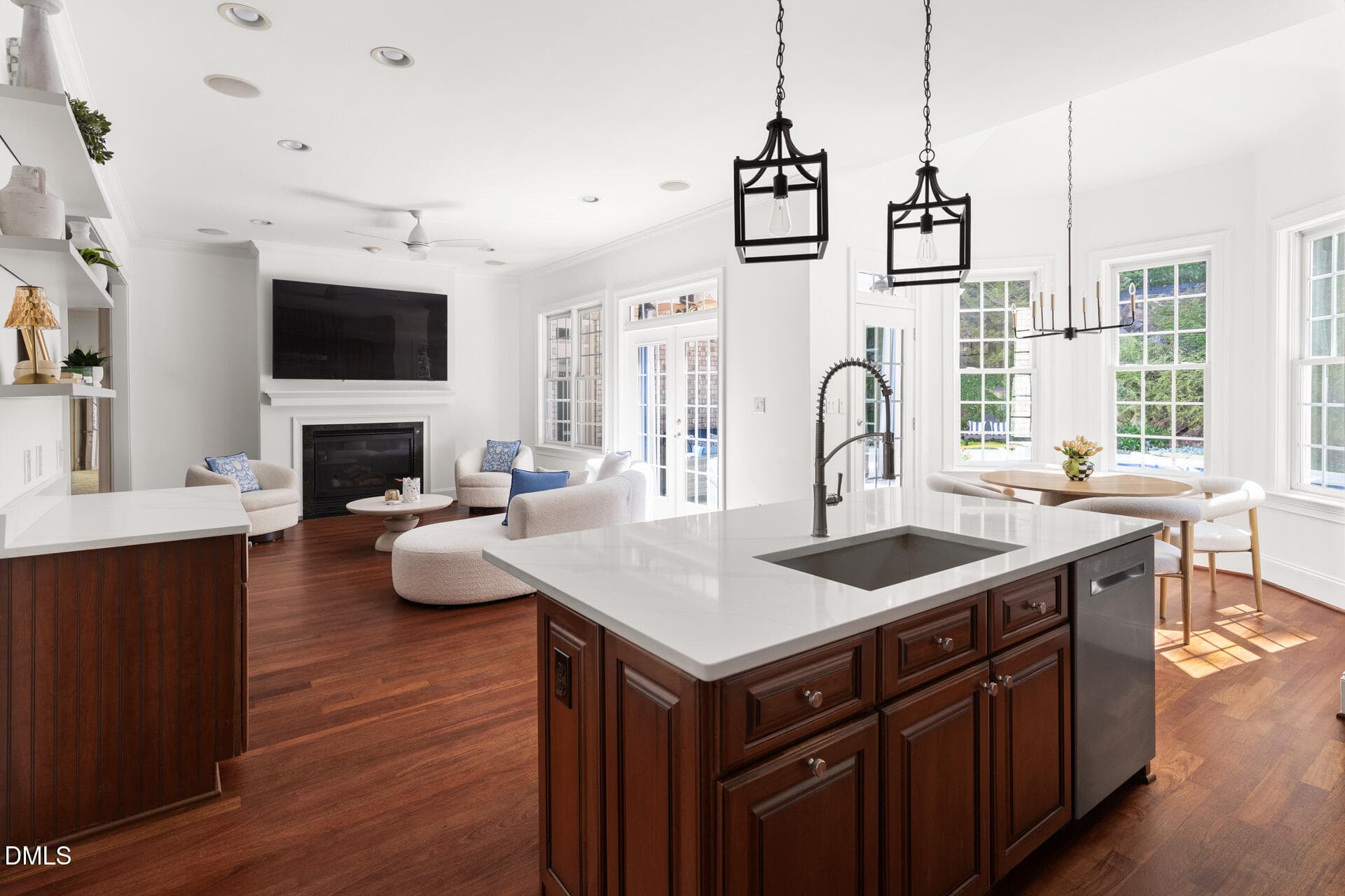 Spacious Living and Kitchen Area - 16106 Morehead, Chapel Hill, NC 27517, Chapel Hill