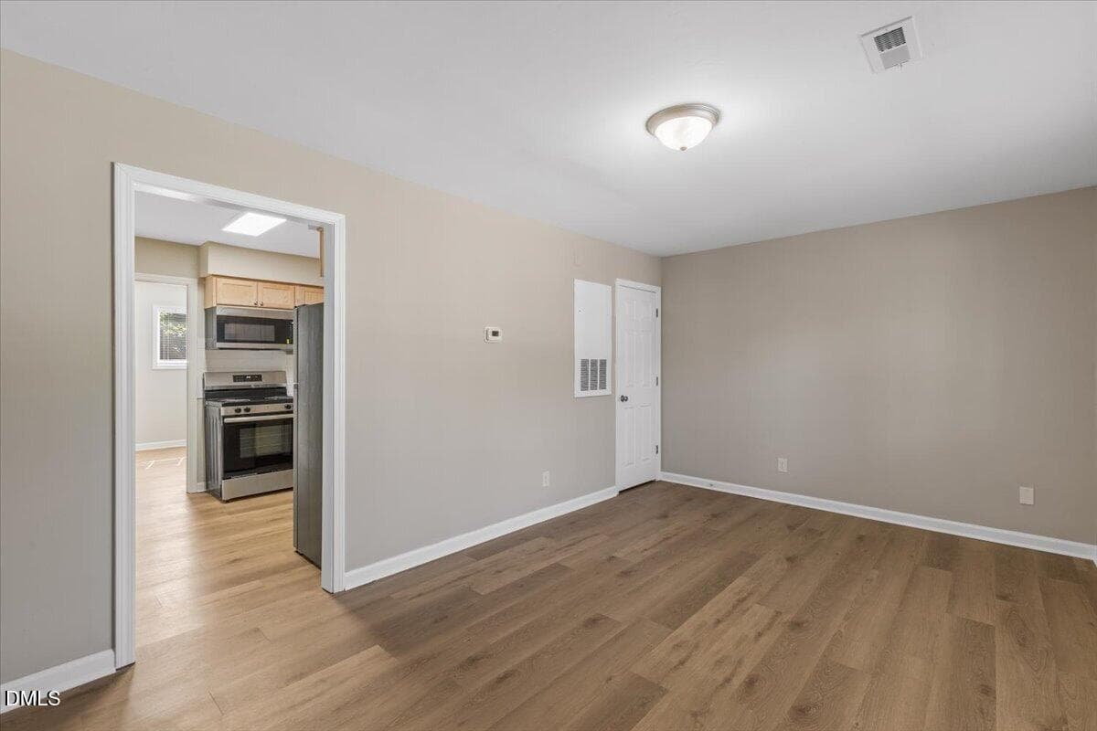 06-Building F 11 - 1309 Hudson Avenue F11, Durham, NC 27705, Durham