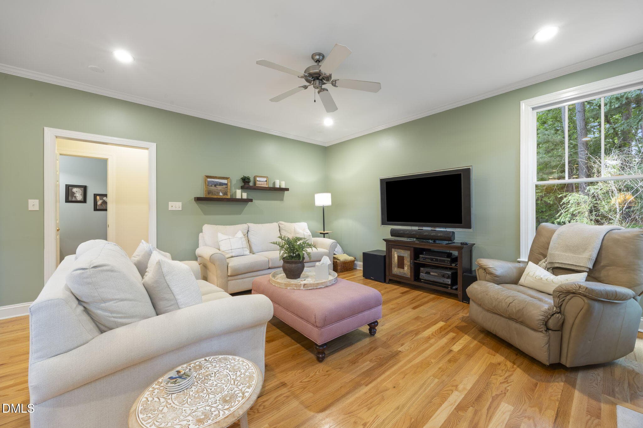 Liiving room - 109 Menteith Court, Apex, NC 27502