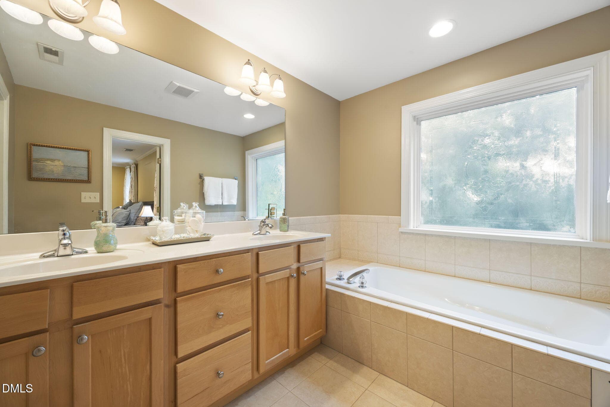 Double vanity - 109 Menteith Court, Apex, NC 27502
