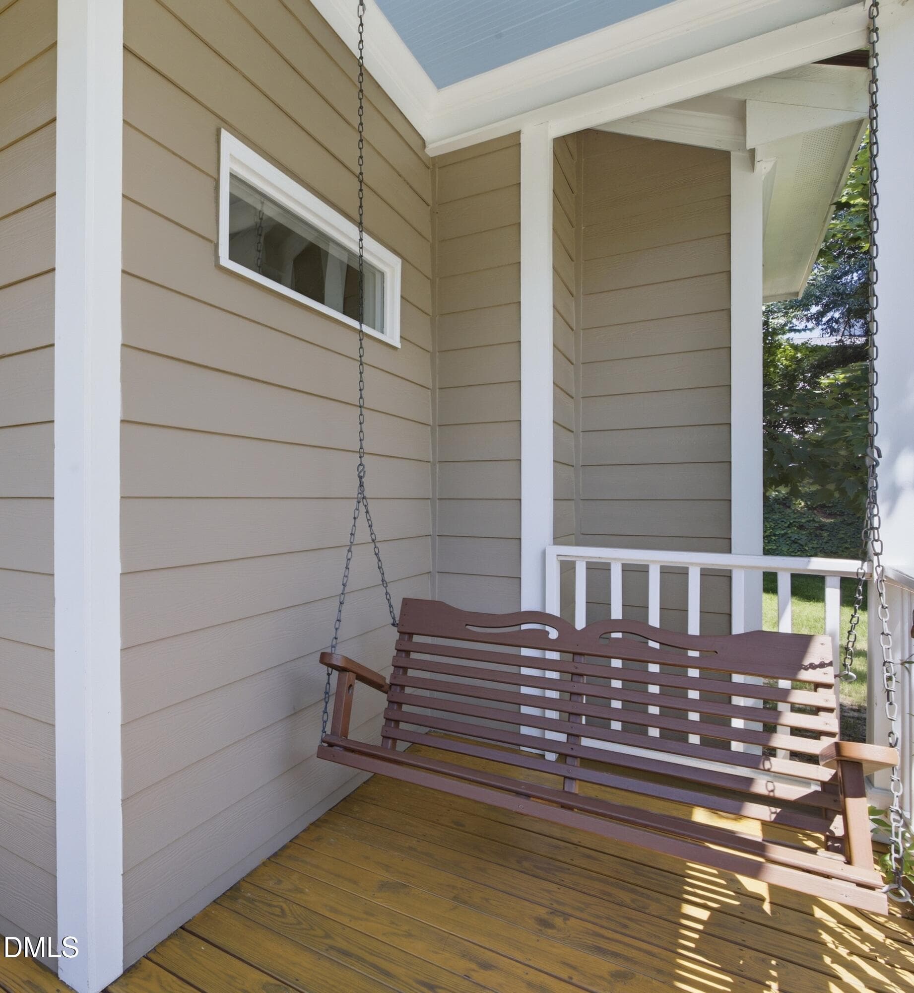 Front porch swing - 109 Menteith Court, Apex, NC 27502