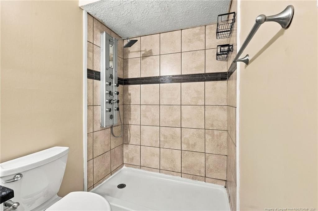 Photo 24 - 3701 Leonard Place, Hope Mills, NC 28348