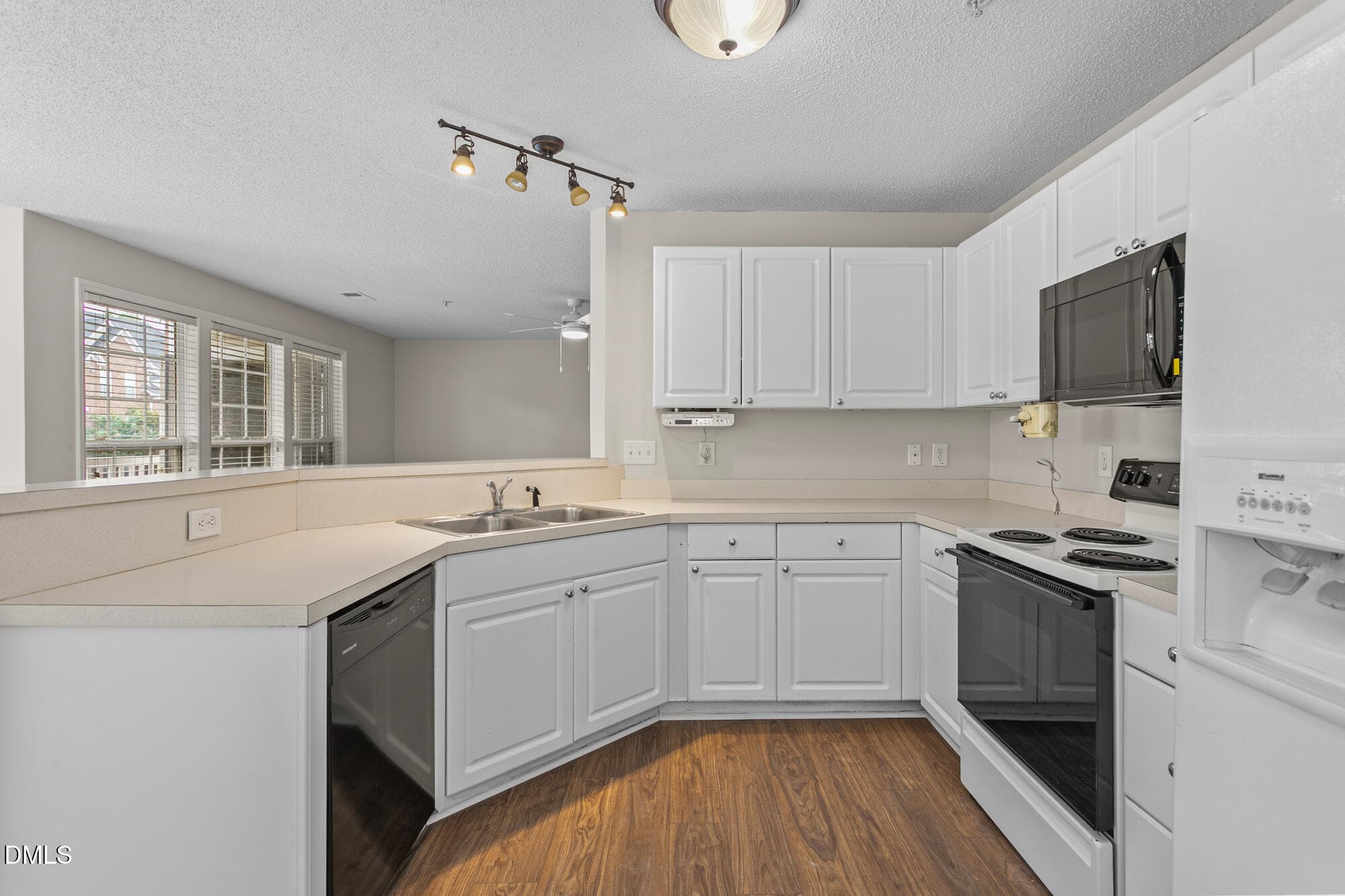 2219 Delaney Drive-214 2-12 - 2219 Delaney Drive # 214, Burlington, NC 27215