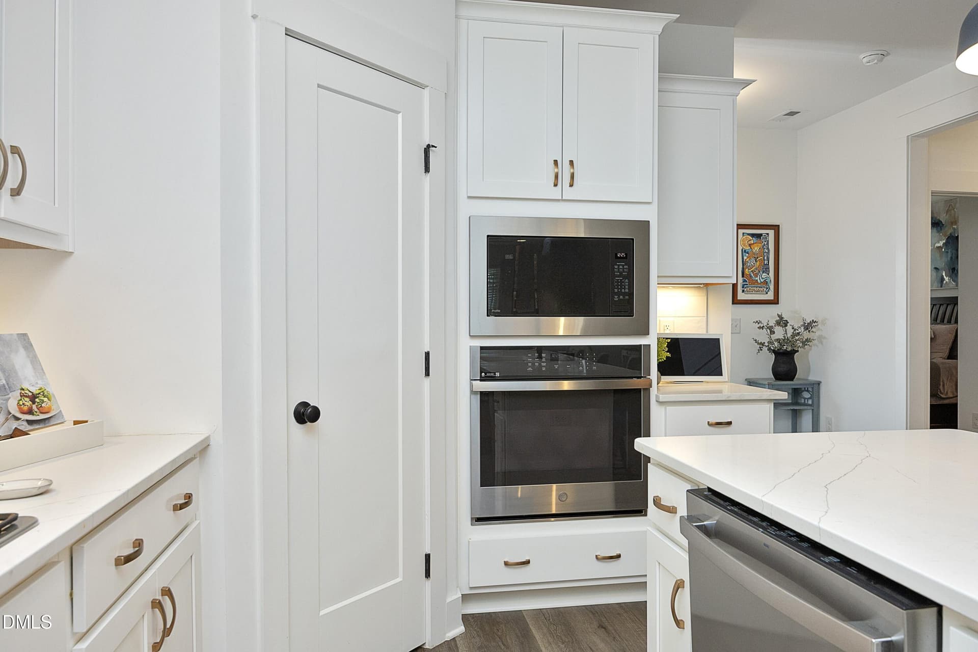 18Kitchen - 1611 Sandy Prairie Drive, Wendell, NC 27591
