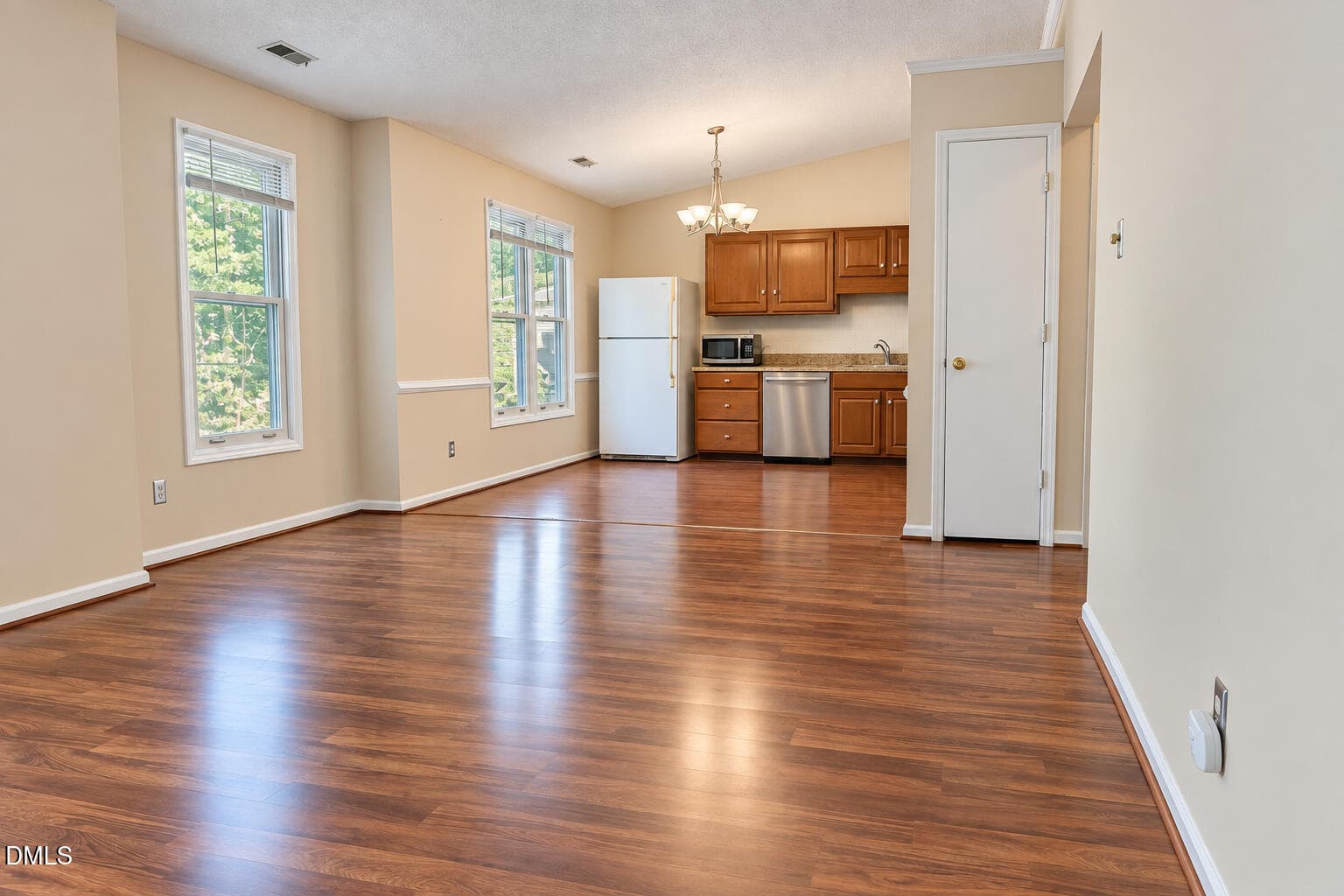 2Living Room Side Anglepng - 121 Westview Drive Apt 50, Carrboro, NC 27510, Carrboro