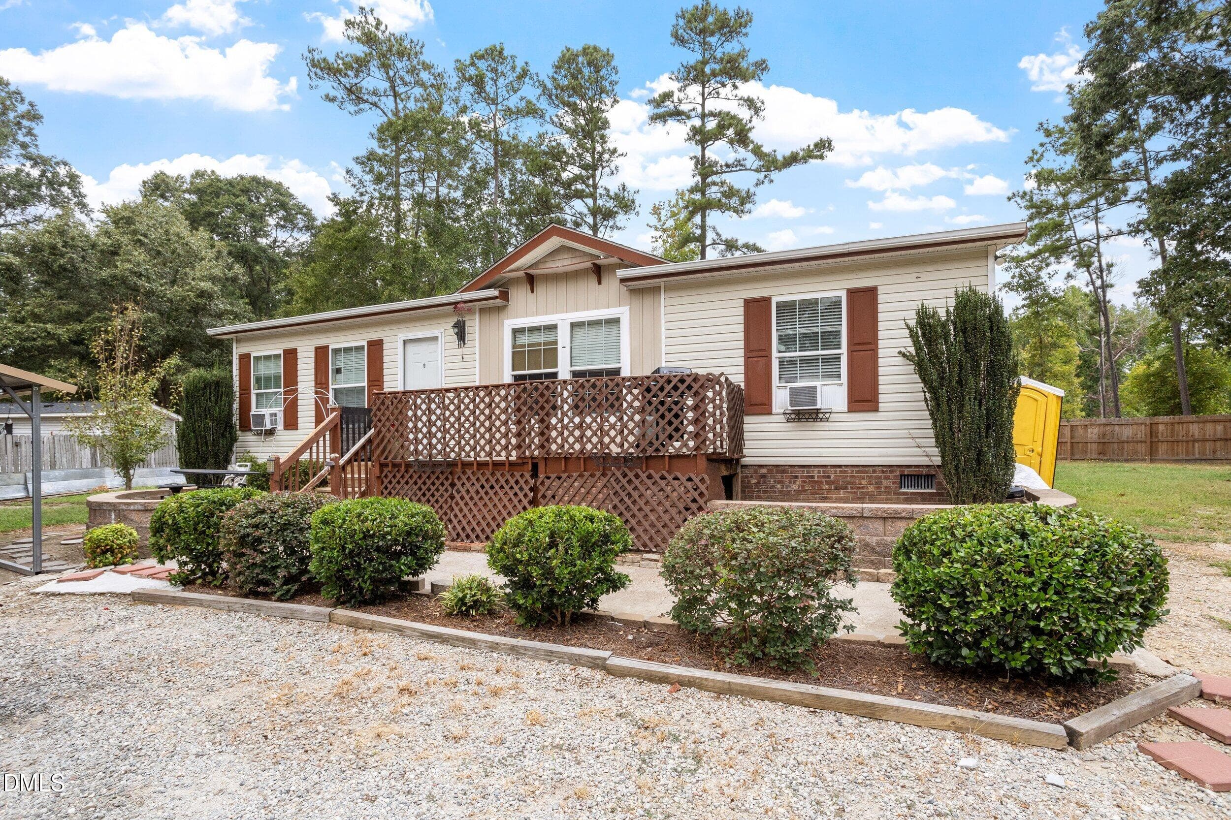 Patio front rigth 1001 Altice Dr - 1001 Altice Drive, Raleigh, NC 27603