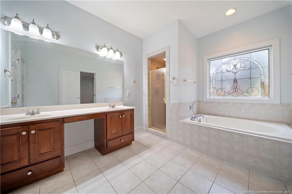 Photo 28 - 2519 S Edgewater Drive, Fayetteville, NC 28303, Fayetteville