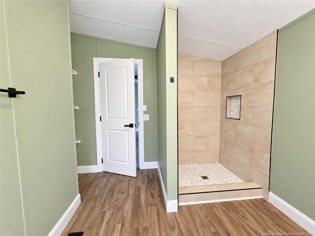 Master Bathroom - 332 Best Road, Whiteville, NC 28472