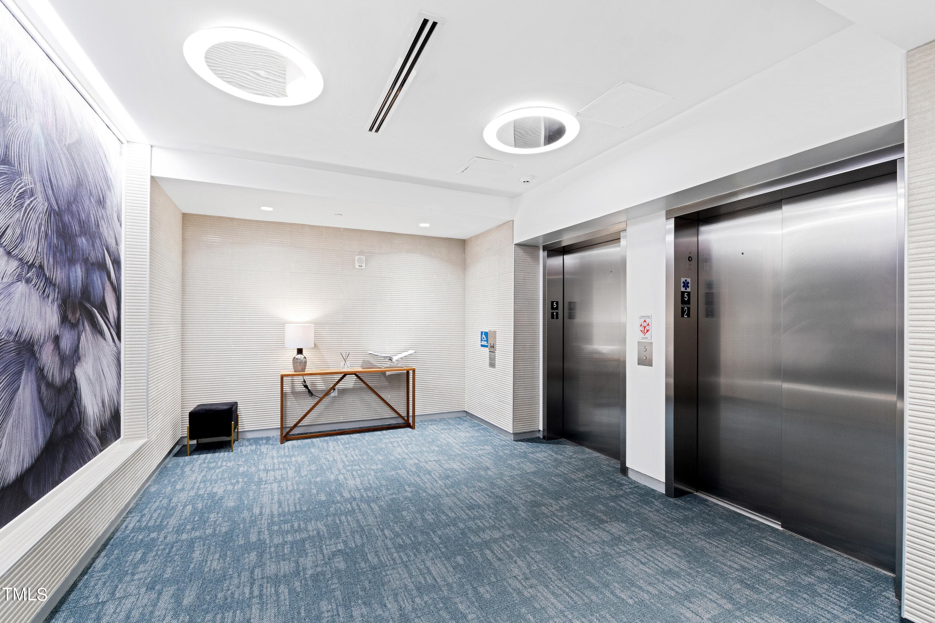 Lobby 4 - 523 S West Street 504, Raleigh, NC 27601