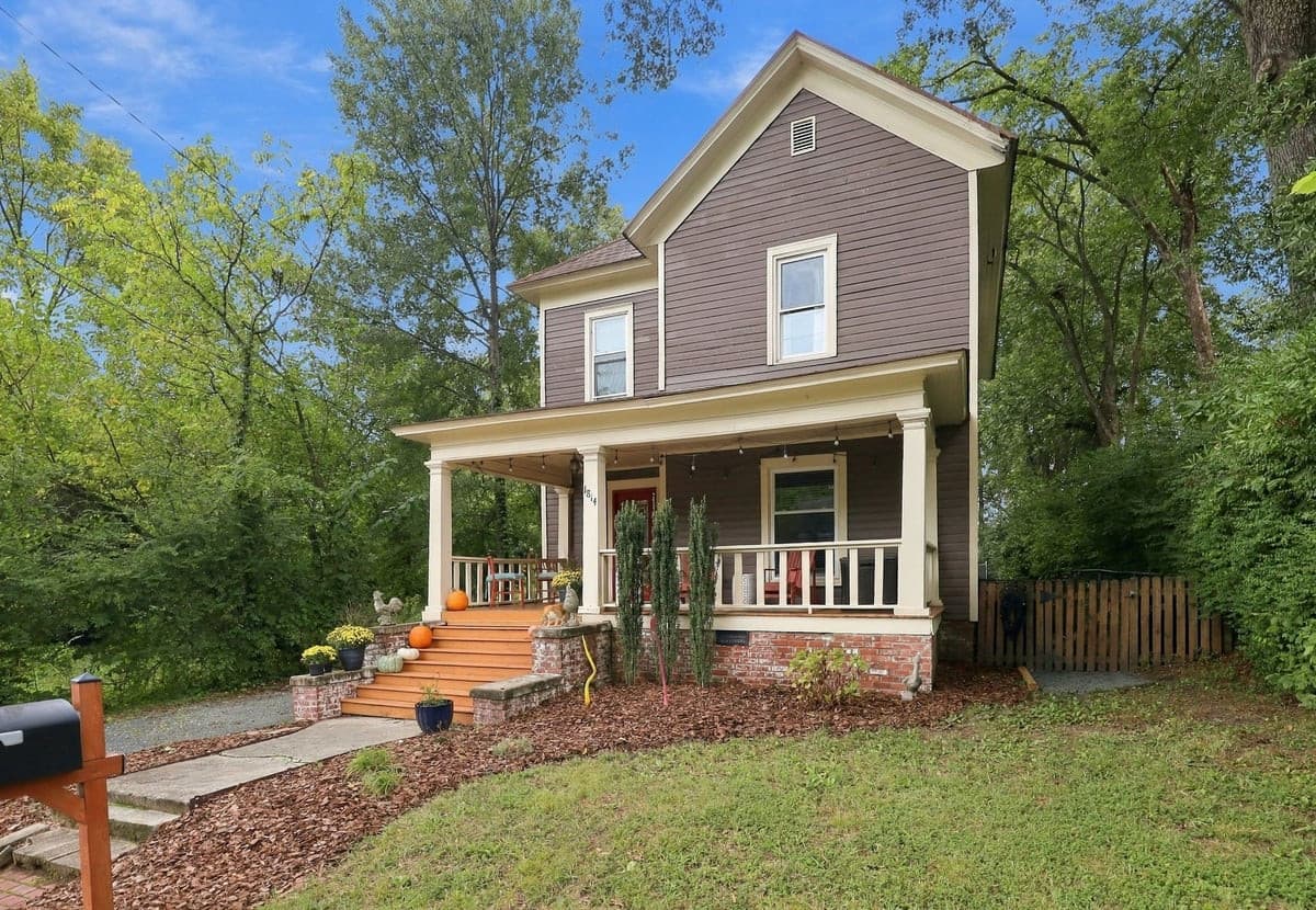 12-web-or-mls-IMG_0489_Edit.jpg - 1814 Vale Street, Durham, NC 27703