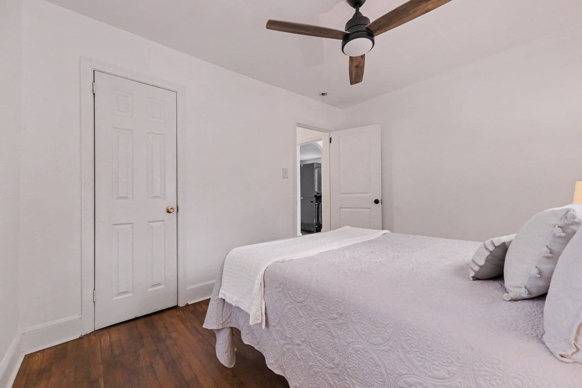 018_file_6933.jpg - 415 N Guthrie Avenue, Durham, NC 27703