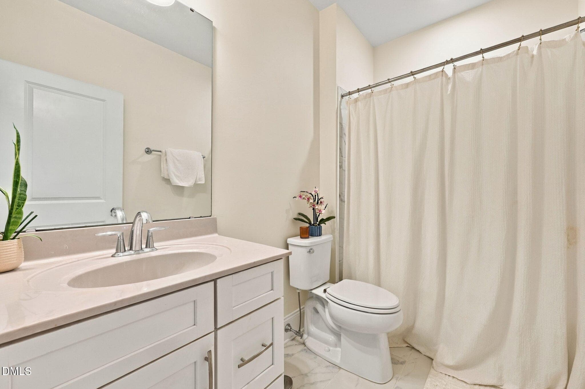 58-web-or-mls-IMG_4218_edit - 125 Grey Heron Lane, Holly Springs, NC 27540