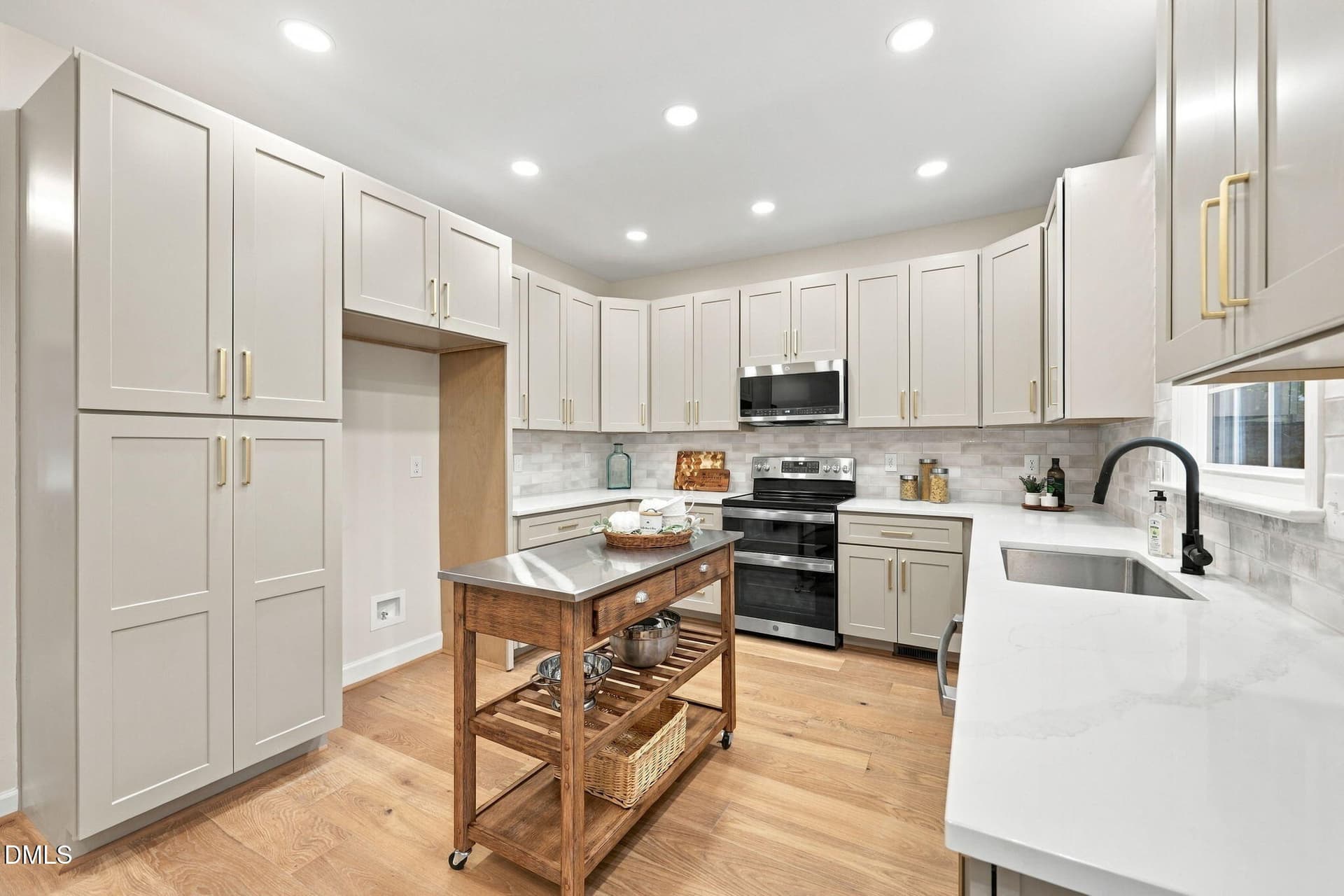 26-web-or-mls-IMG_3765 - 107 Somersby Court, Cary, NC 27519