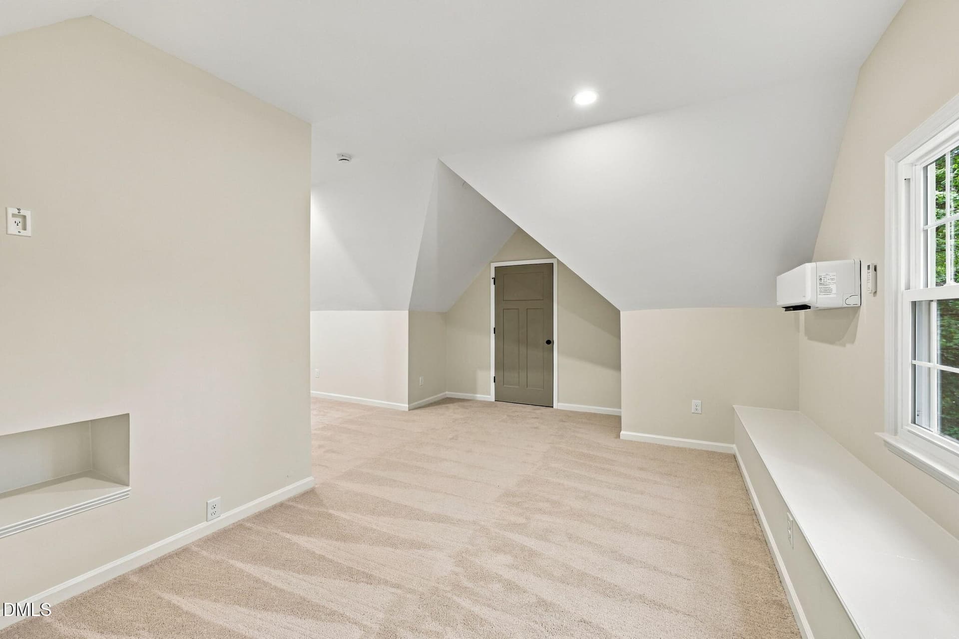 44-web-or-mls-IMG_3870 - 107 Somersby Court, Cary, NC 27519