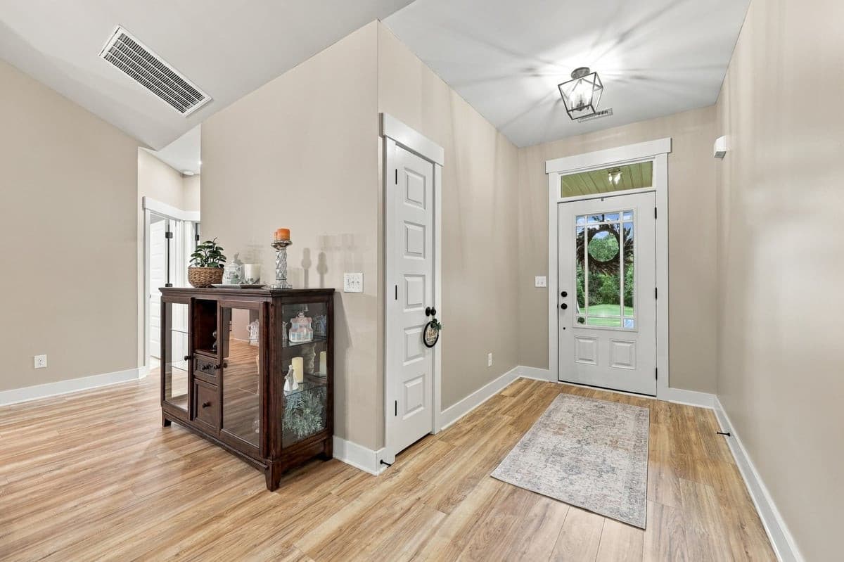 15-web-or-mls-IMG_0173.jpg - 111 Shagbark Lane, Zebulon, NC 27597
