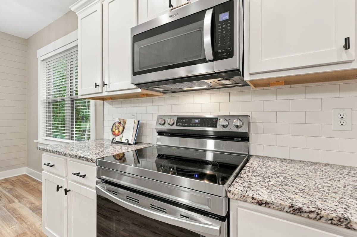 20-web-or-mls-IMG_0188.jpg - 111 Shagbark Lane, Zebulon, NC 27597