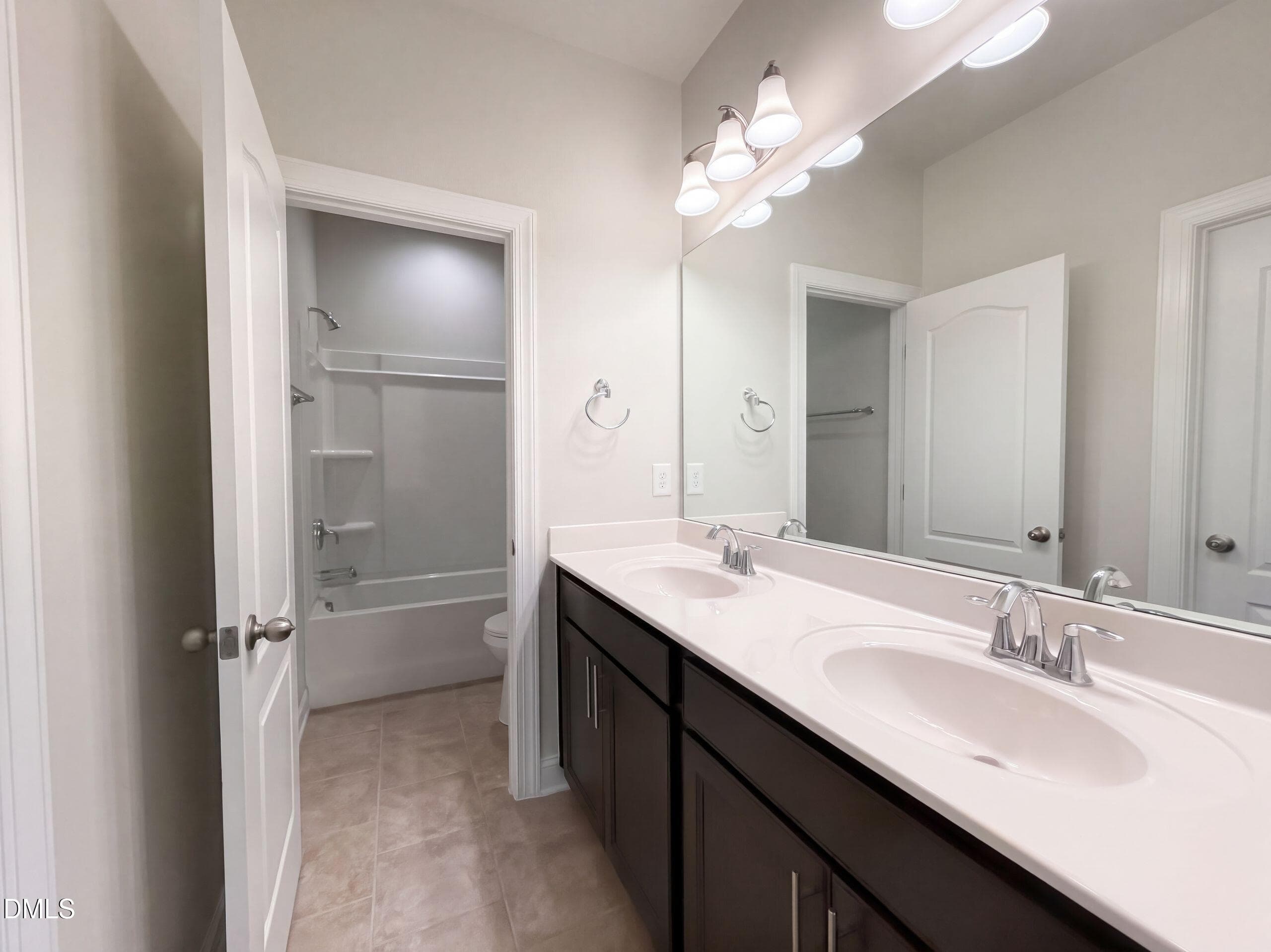 listing_23 - 123 Filigree Way, Durham, NC 27713