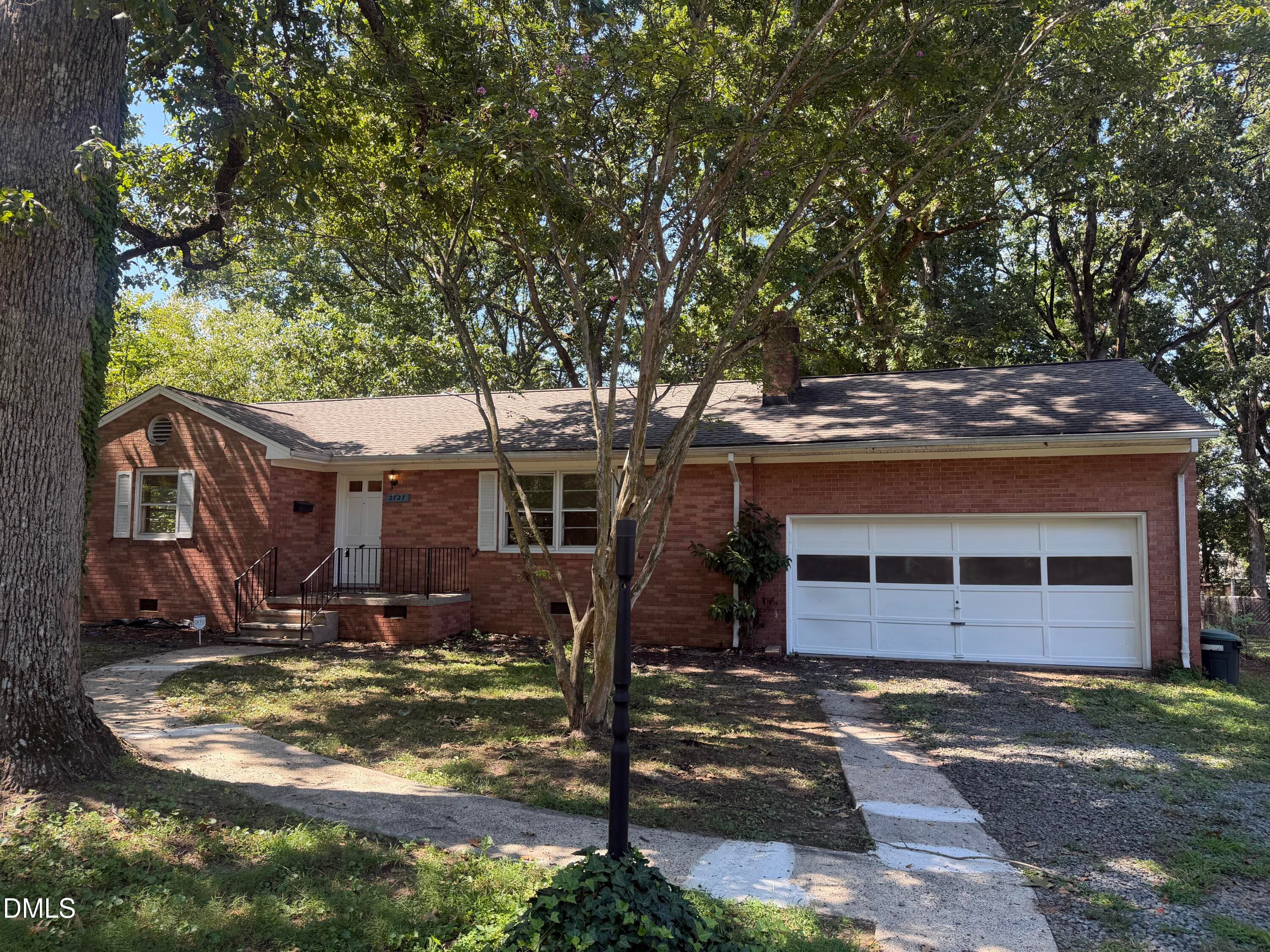 2727 Catherine Drive, Burlington, NC 27215