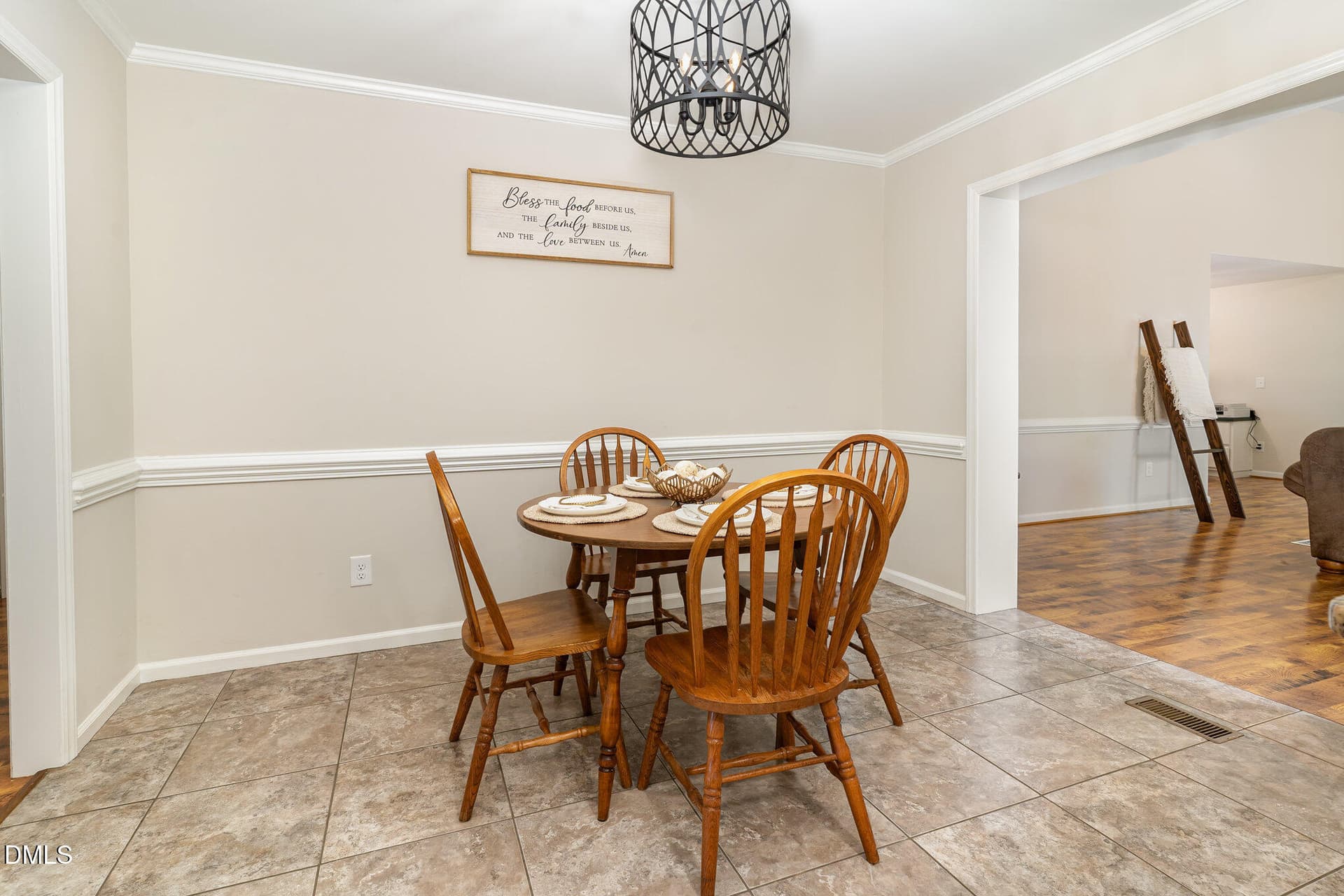 Dining Room - 1324 Nc-96, Zebulon, NC 27597