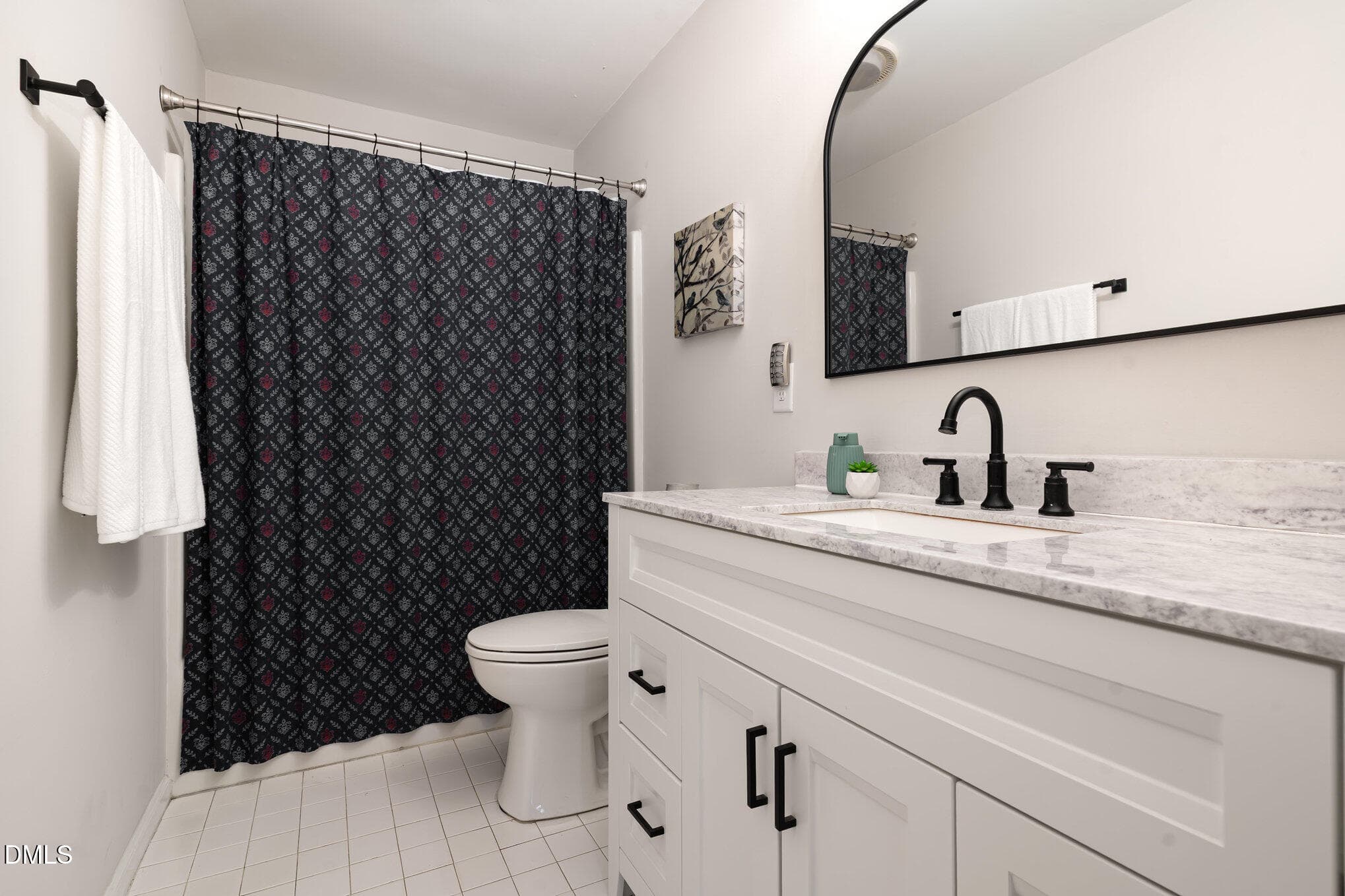 Full Bath - 1324 Nc-96, Zebulon, NC 27597