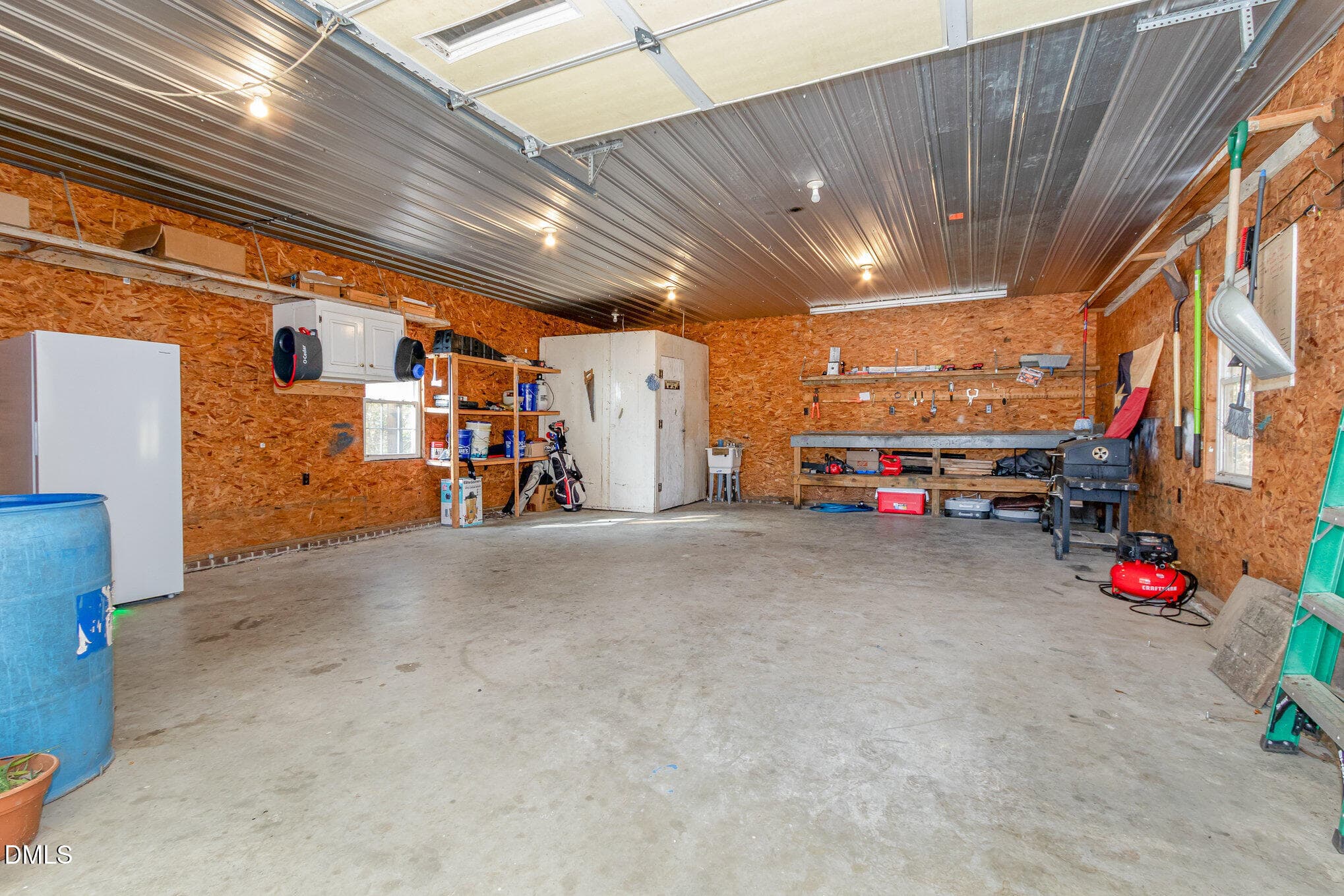 Garage/Workshop - 1324 Nc-96, Zebulon, NC 27597