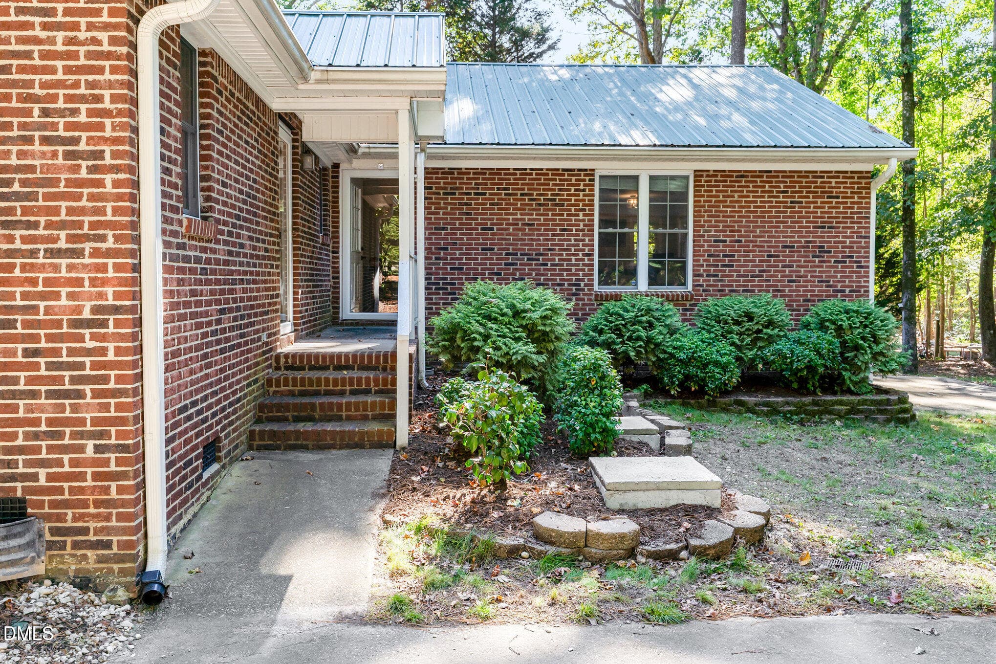 Back porch - 1324 Nc-96, Zebulon, NC 27597