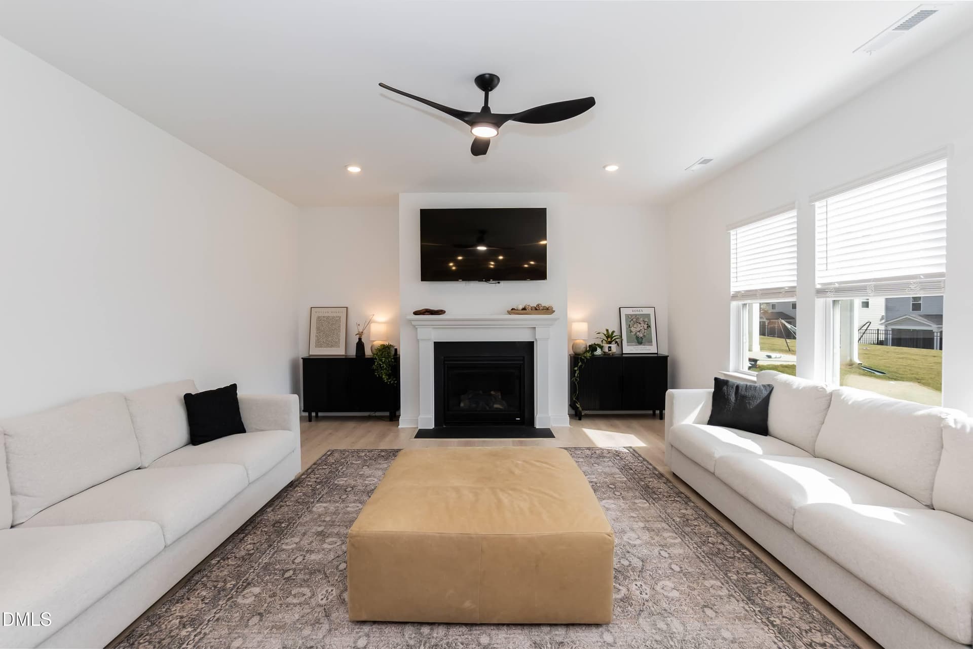 Living 02 - 621 Sun Meadow Drive, Wake Forest, NC 27587
