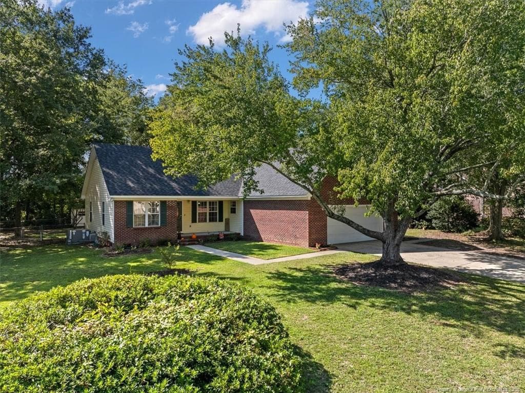 Photo 3 - 5617 Finish Line Drive, Hope Mills, NC 28348