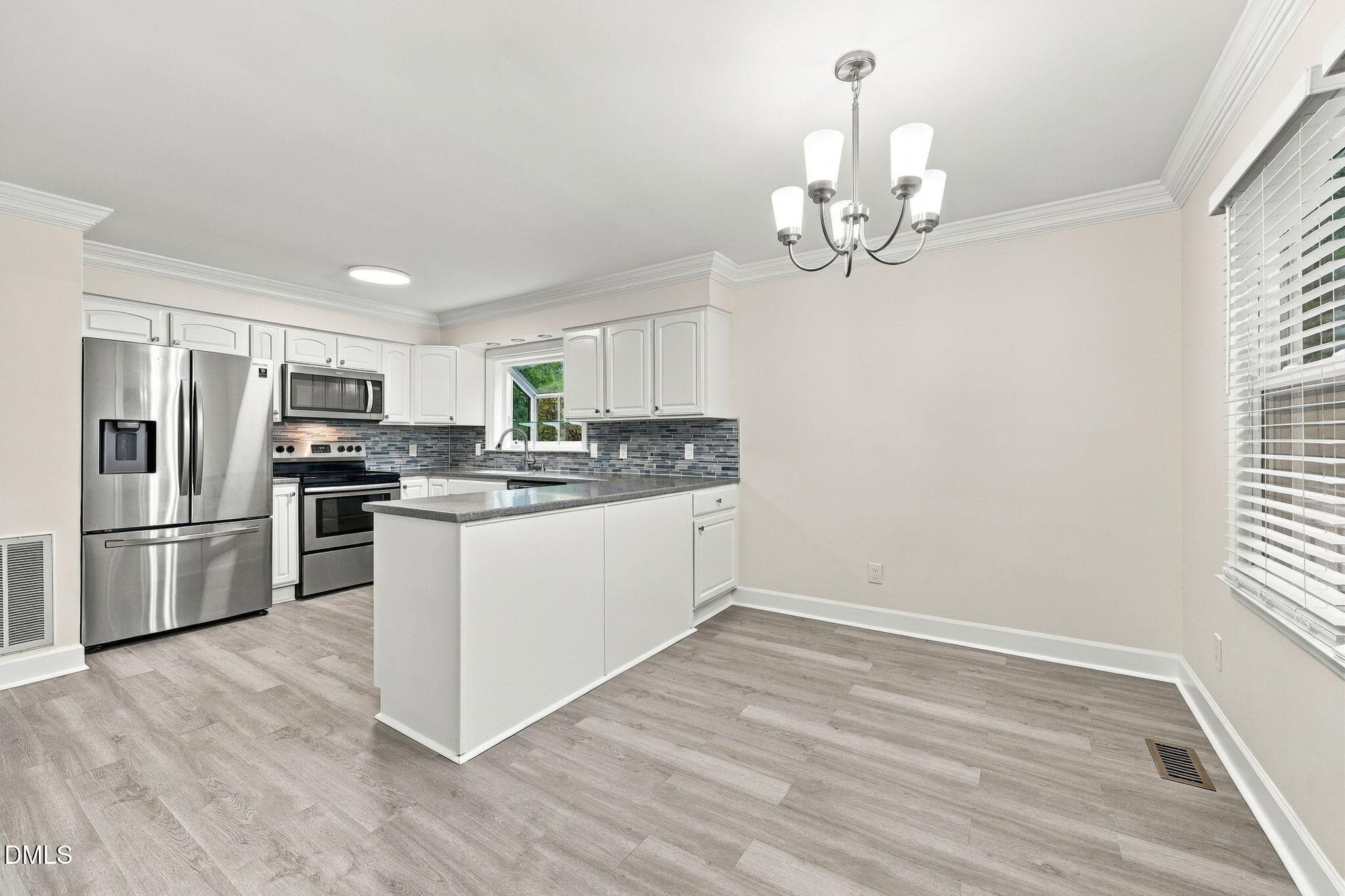 23-web-or-mls-IMG_0928_Edit - 221 Heidinger Drive, Cary, NC 27511