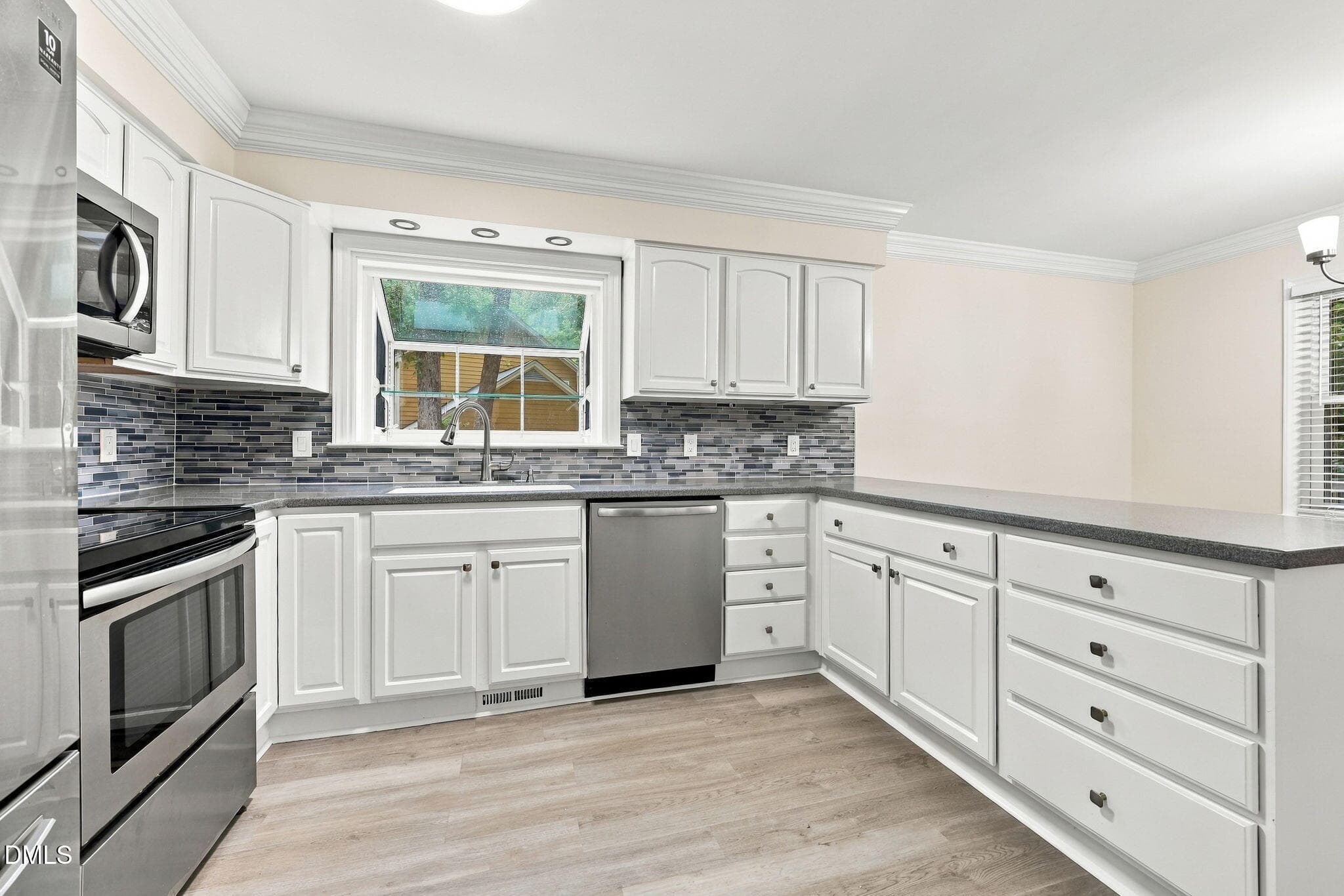 27-web-or-mls-IMG_0940 - 221 Heidinger Drive, Cary, NC 27511