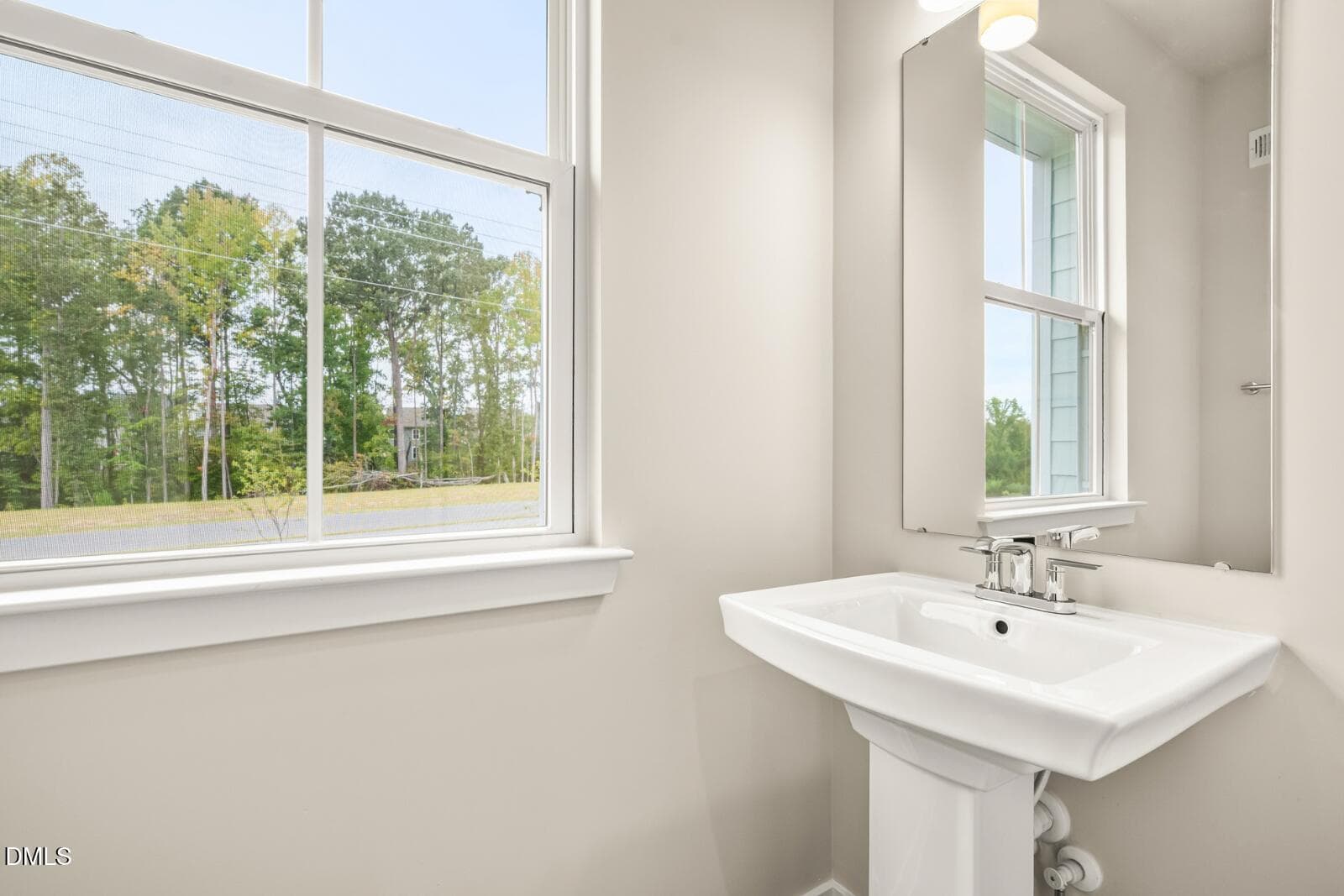Half Bath - 2342 Stevens Pass Station, Apex, NC 27502