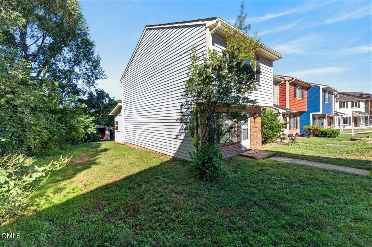 32-DSC00169 - 1000 Fargo Street H1, Durham, NC 27707, Durham
