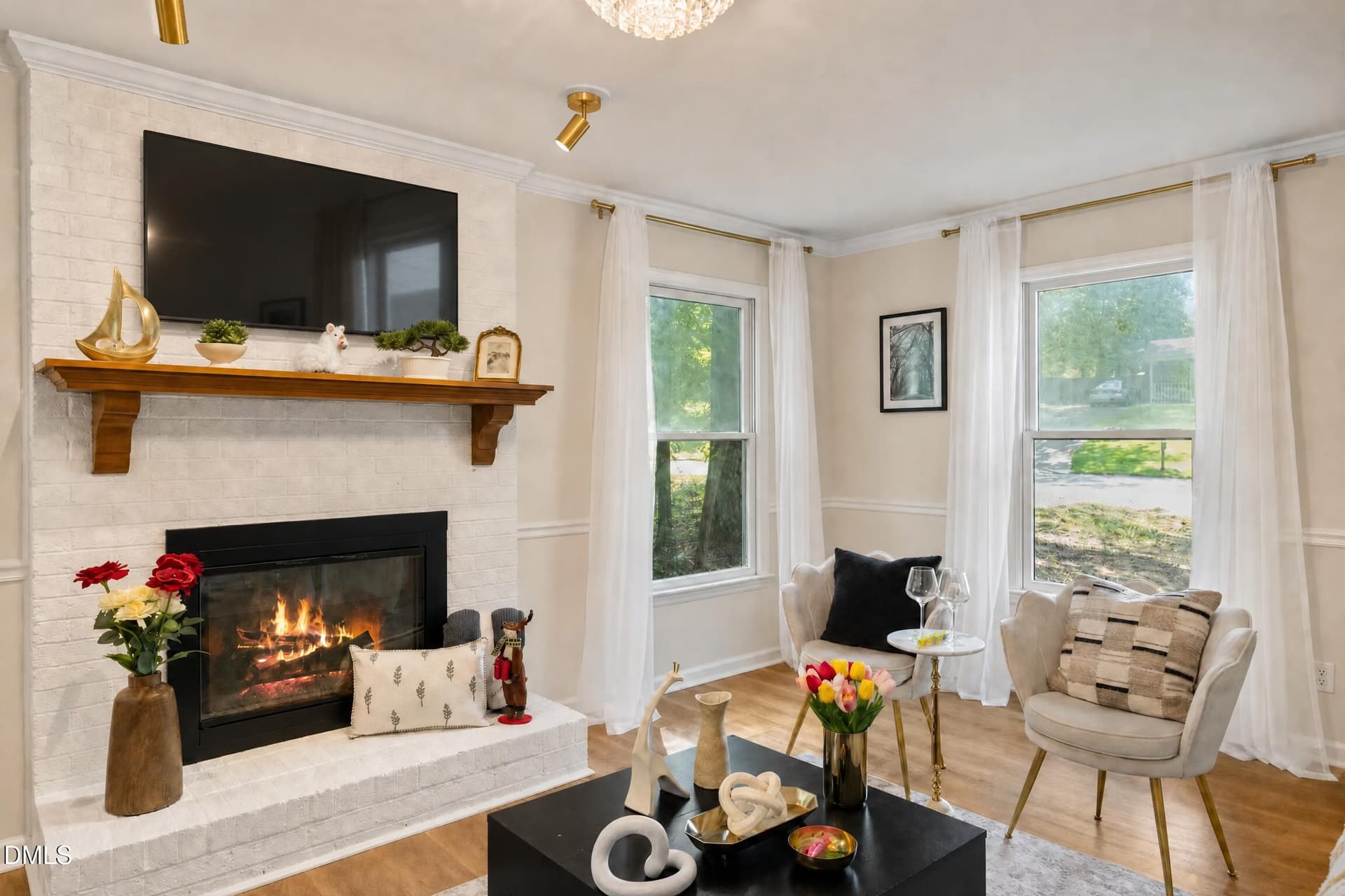 Living room - 1002 Apache Lane, Apex, NC 27502