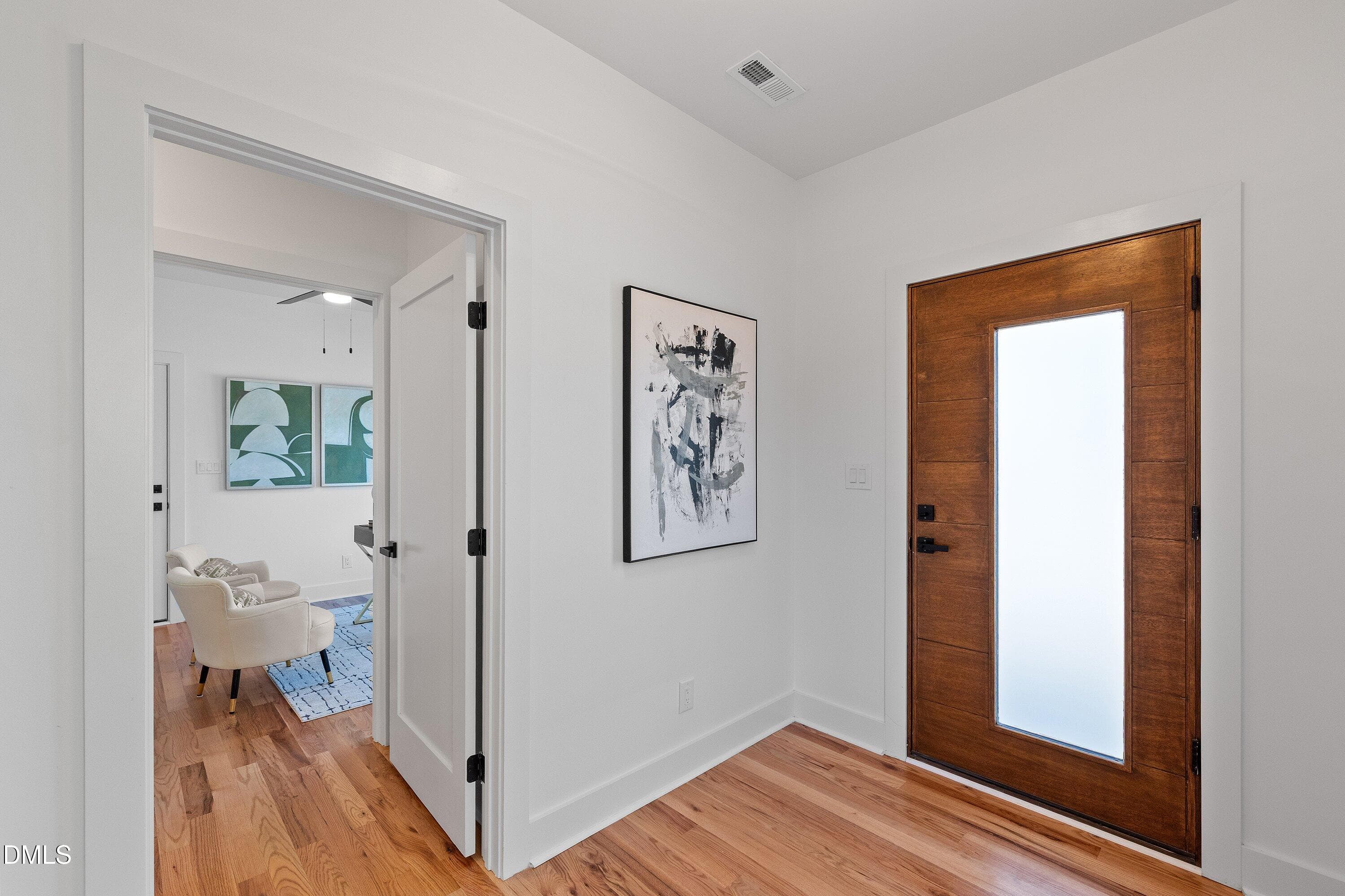 ENTRY - 813 N Roxboro Street, Durham, NC 27701