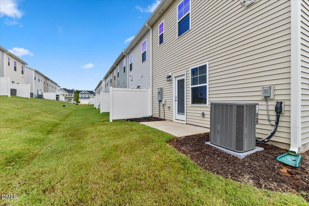 50-1279 Willow Tree Wy - 1279 Willow Tree Way, Graham, NC 27253
